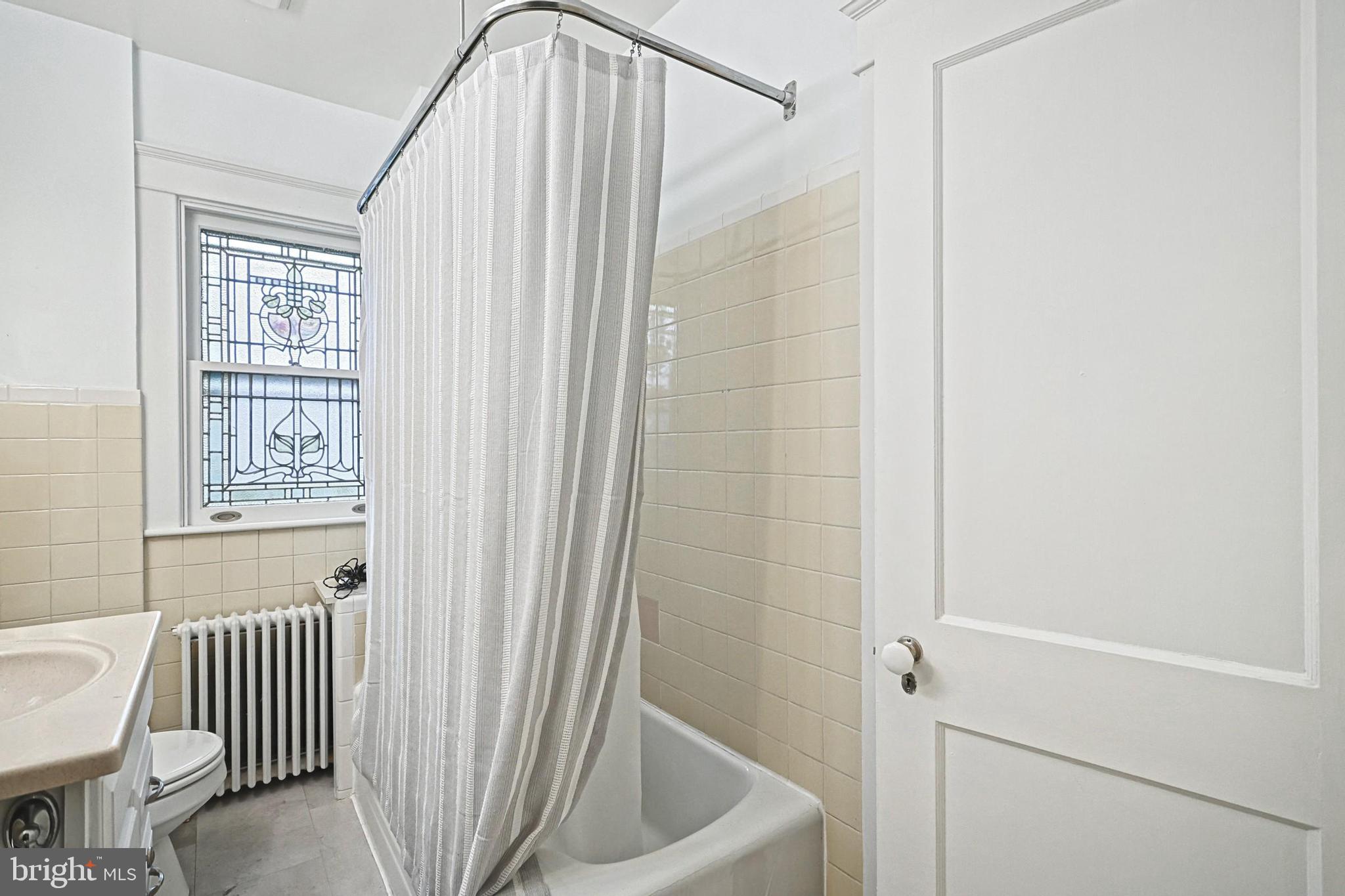 THE AVENUES - Residential Income