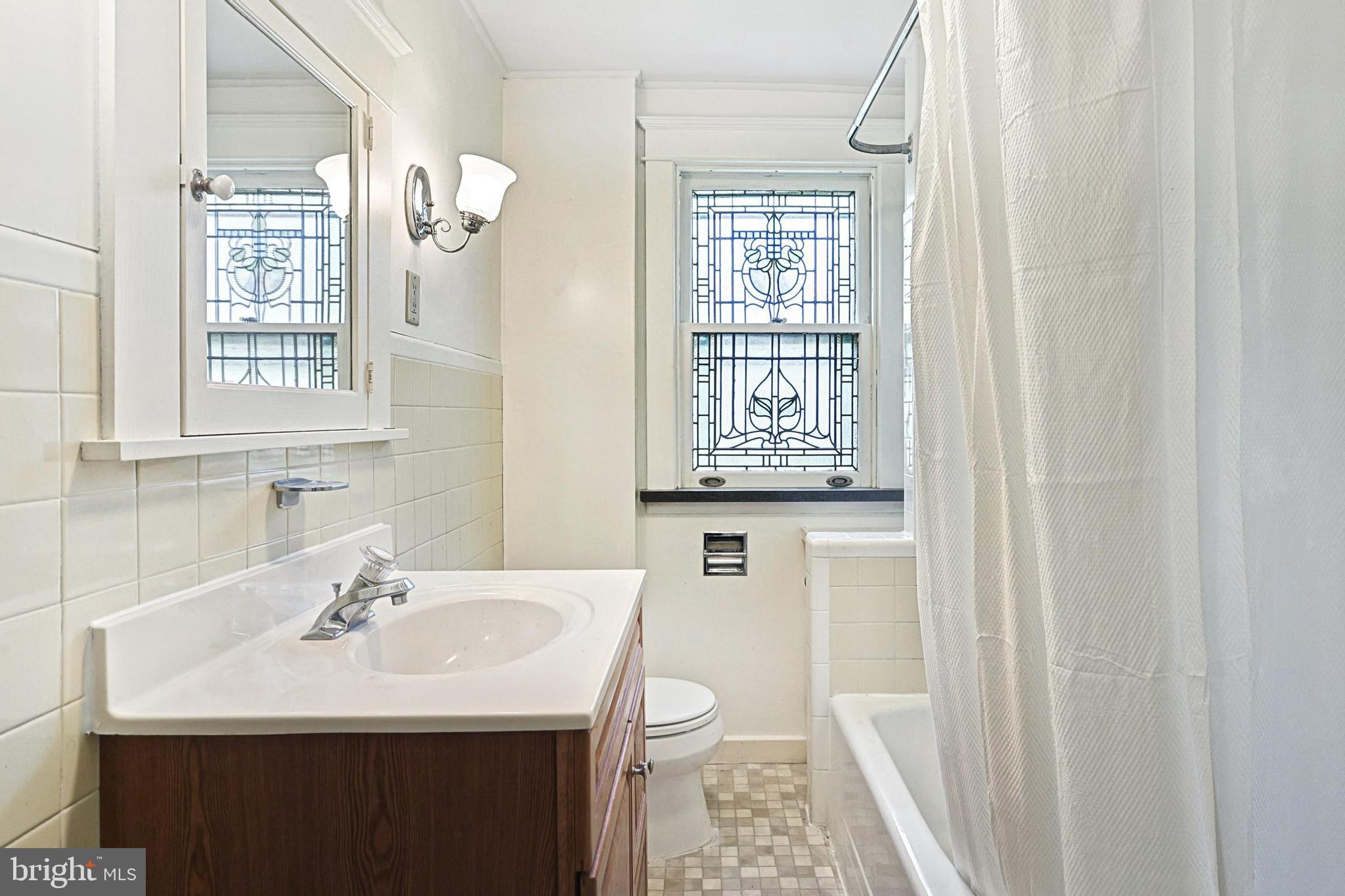 THE AVENUES - Residential Income