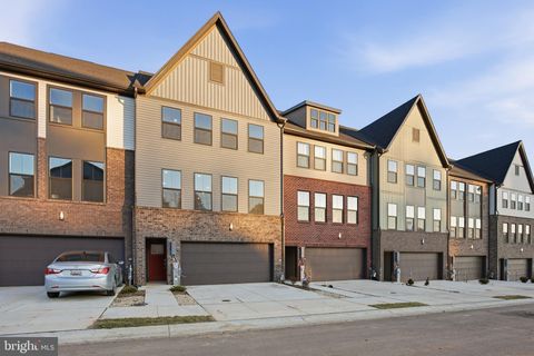 1358 CRESTED WOOD DR LAUREL MD 20724