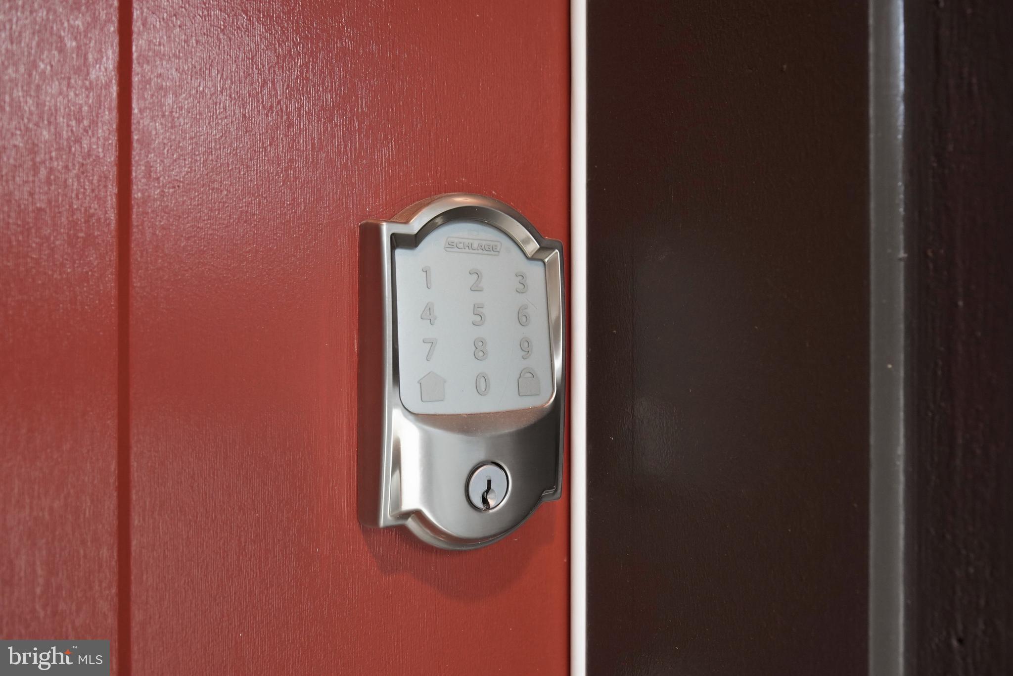 1358 CRESTED WOOD DR