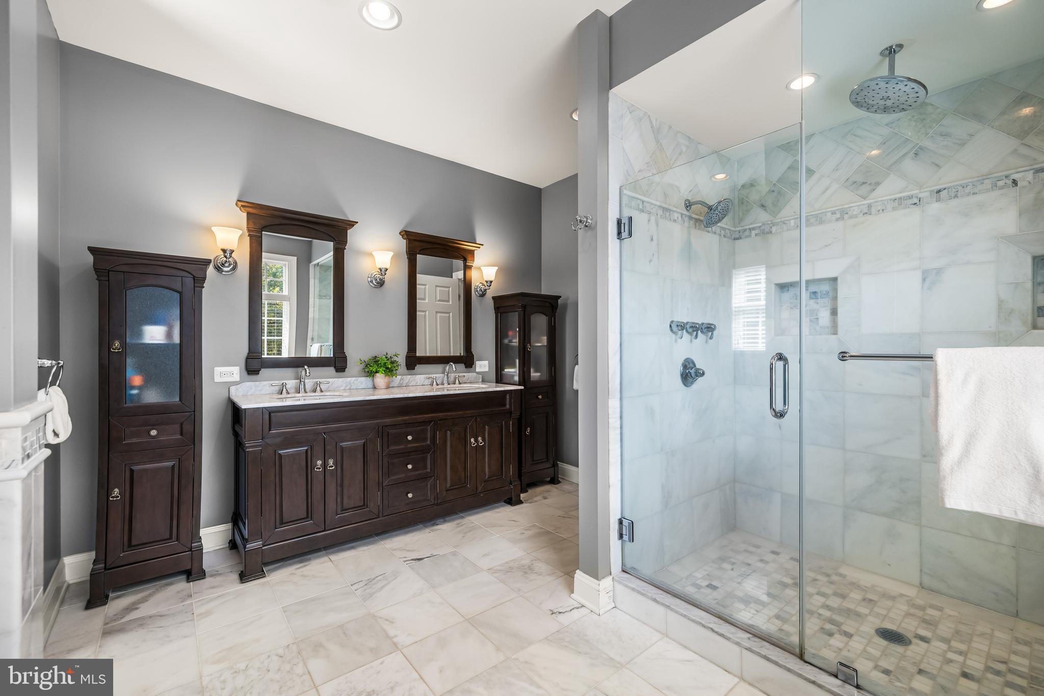 FALLS ROAD CORRIDOR - Residential