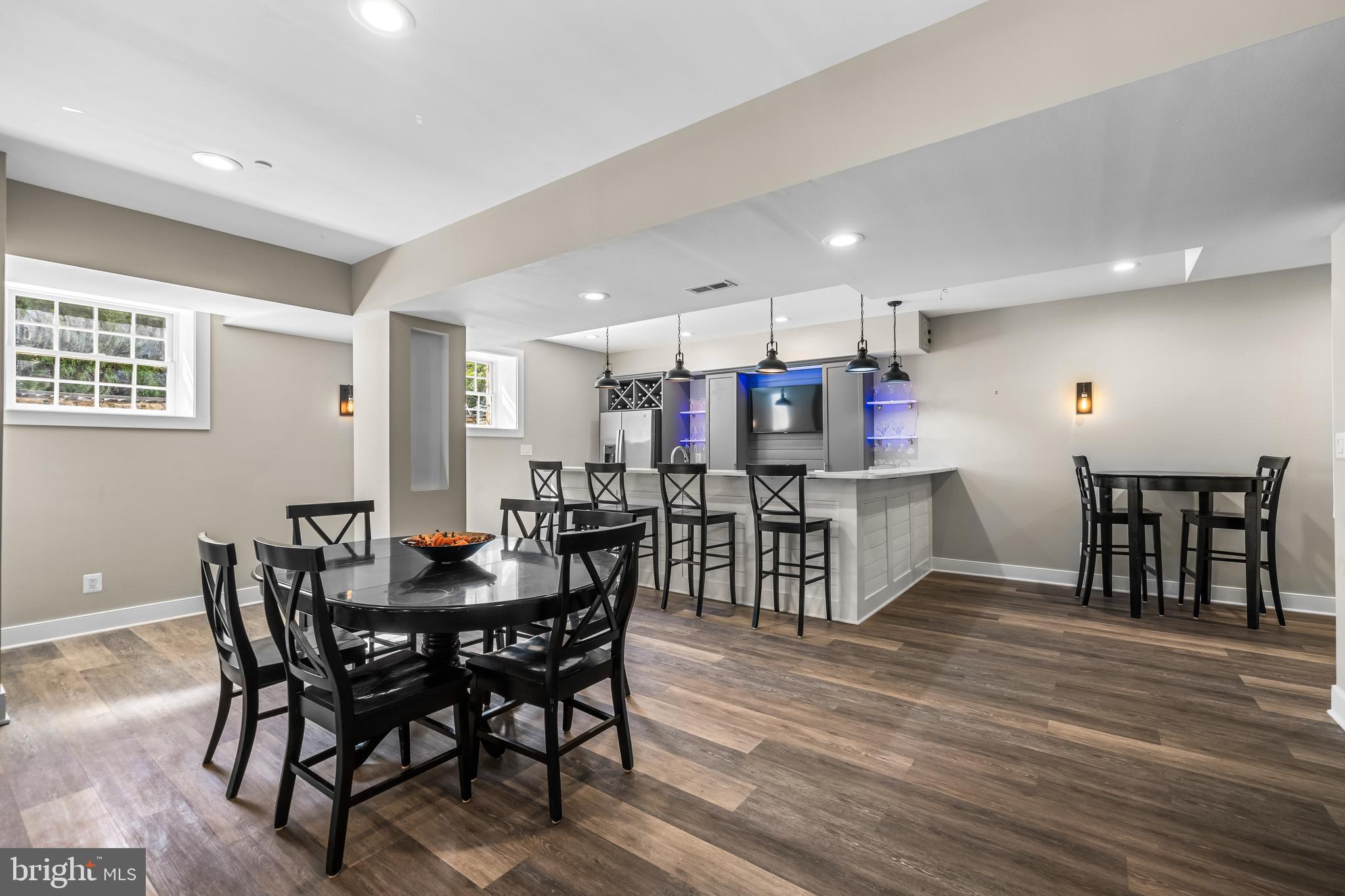 FALLS ROAD CORRIDOR - Residential