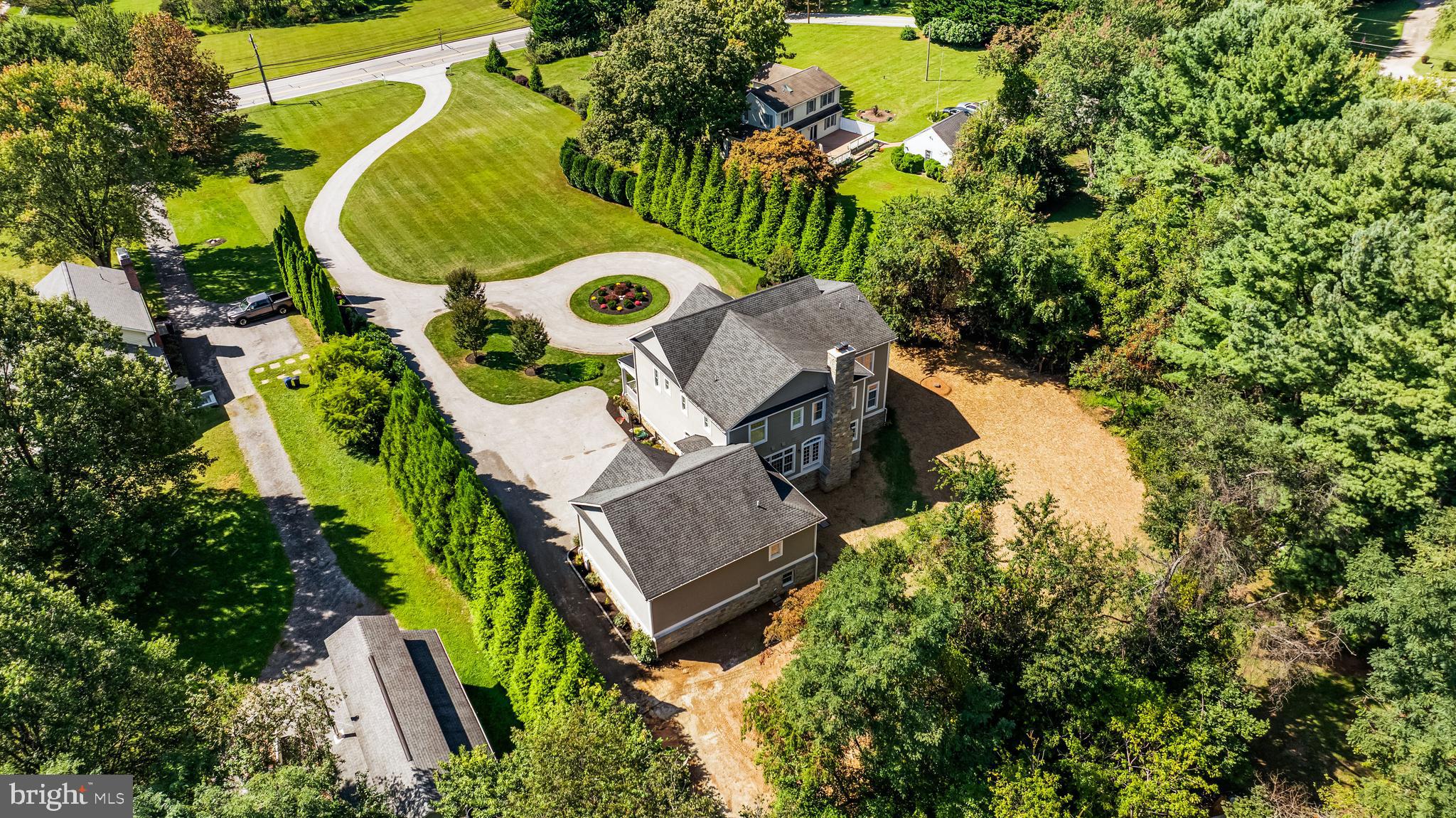 FALLS ROAD CORRIDOR - Residential