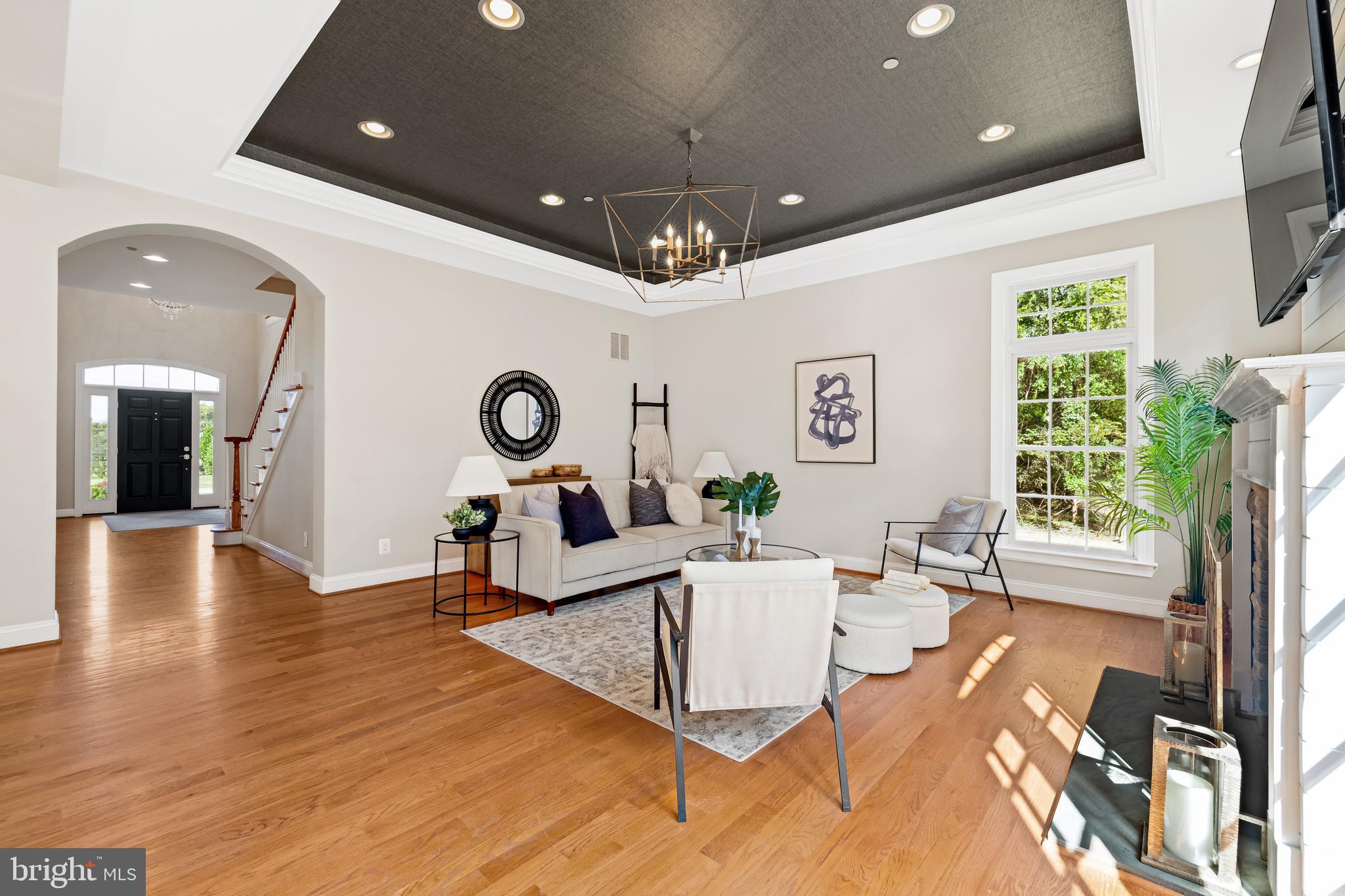 FALLS ROAD CORRIDOR - Residential