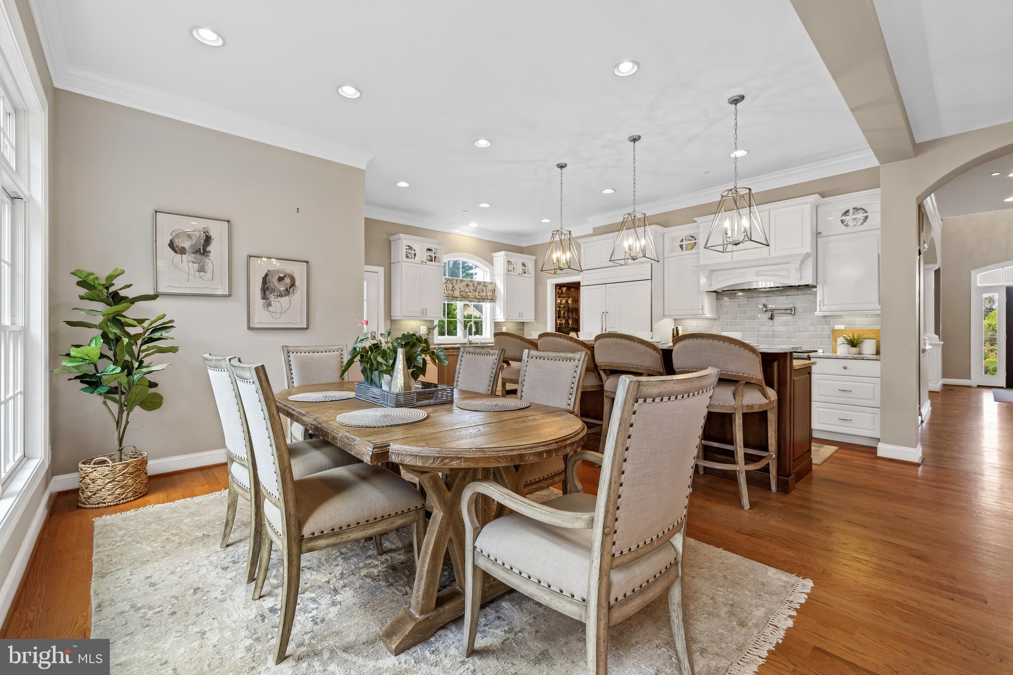 FALLS ROAD CORRIDOR - Residential