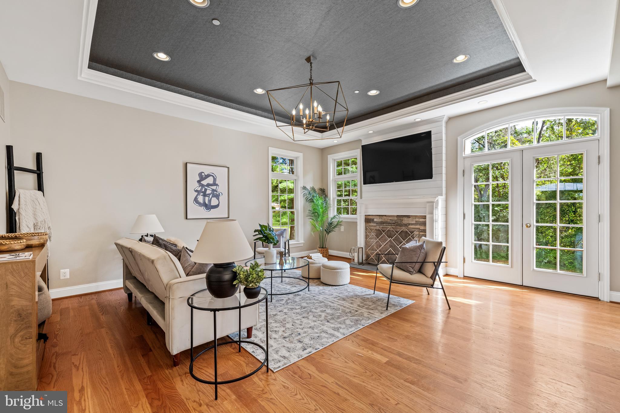 FALLS ROAD CORRIDOR - Residential