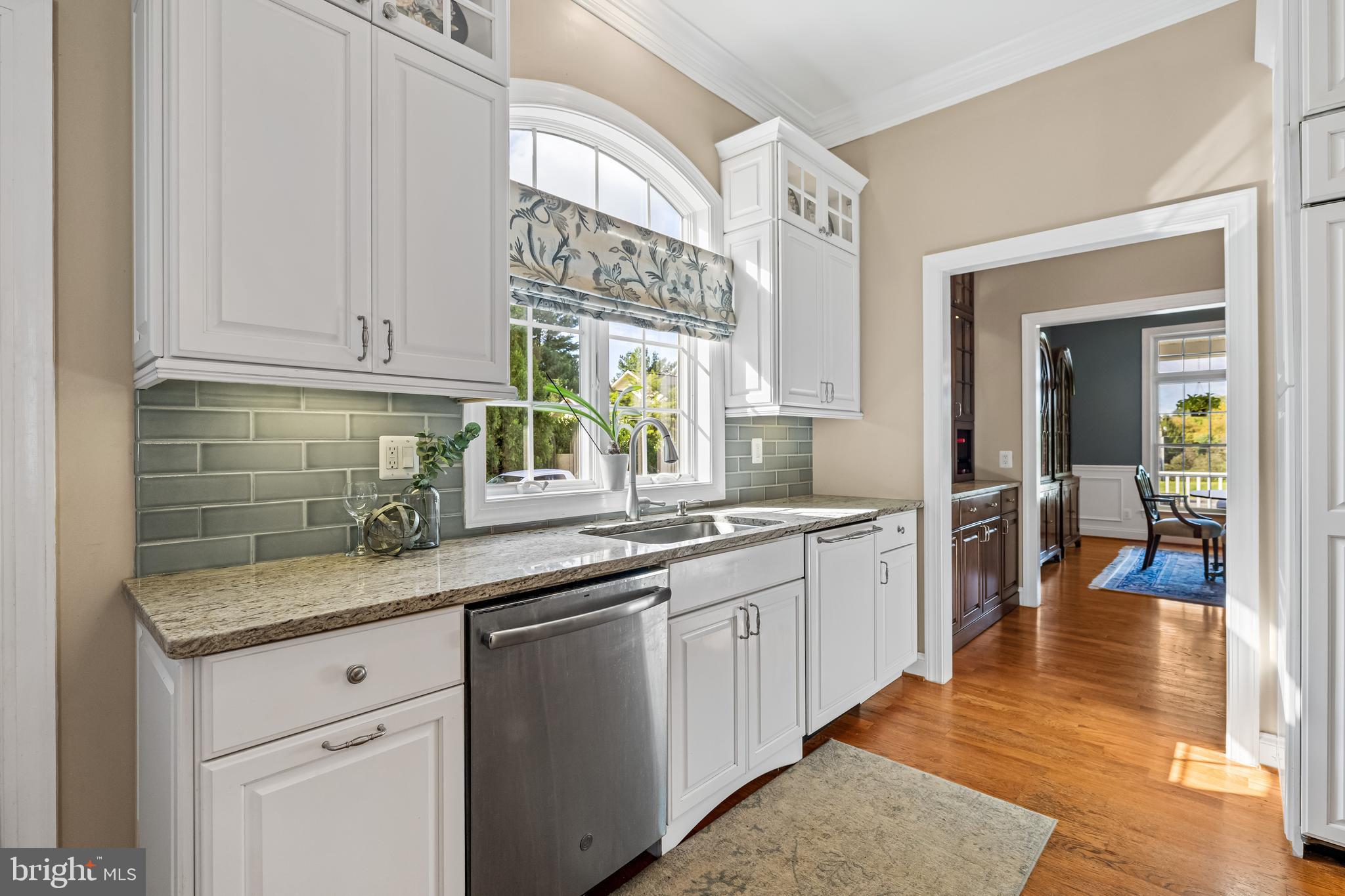 FALLS ROAD CORRIDOR - Residential