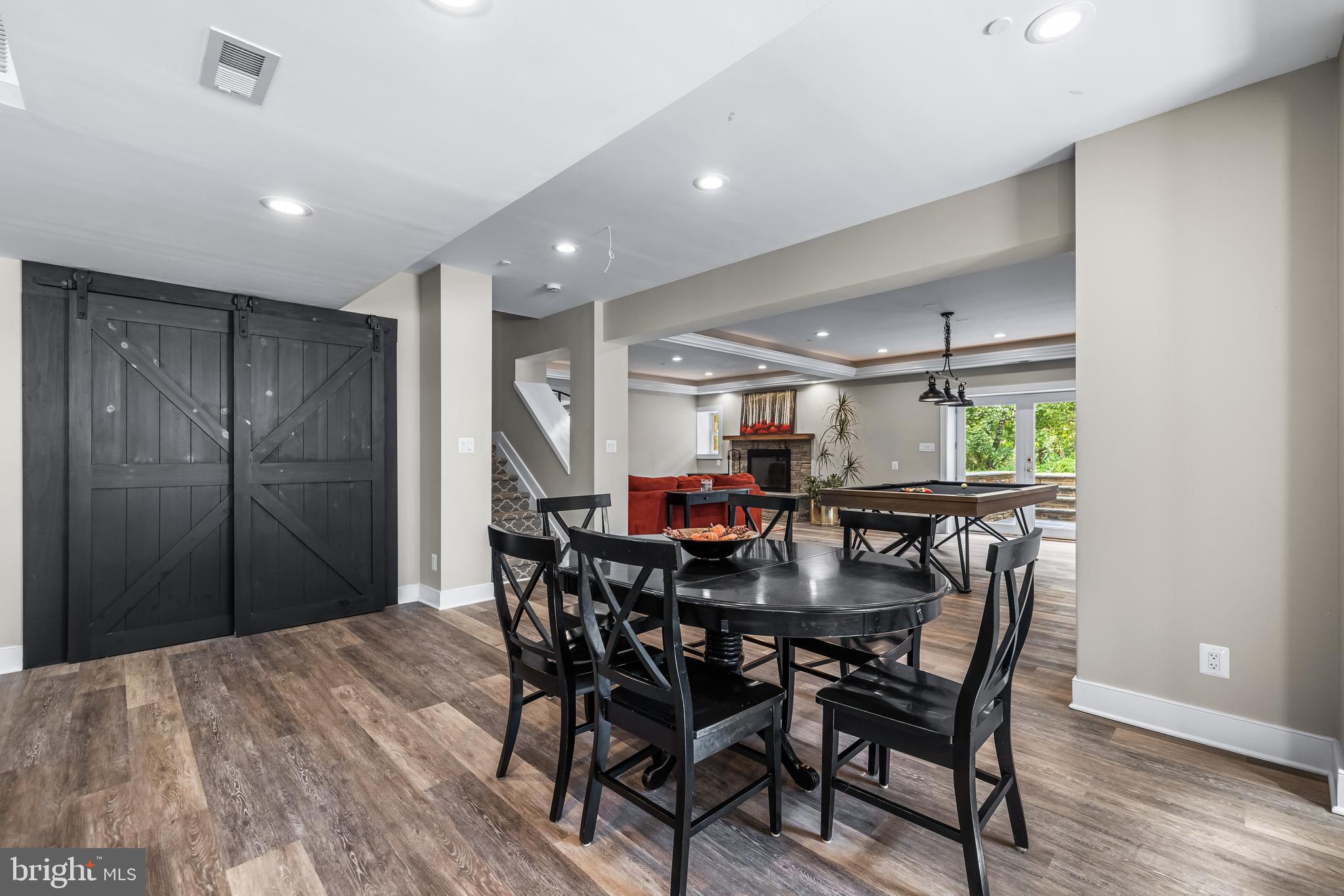 FALLS ROAD CORRIDOR - Residential