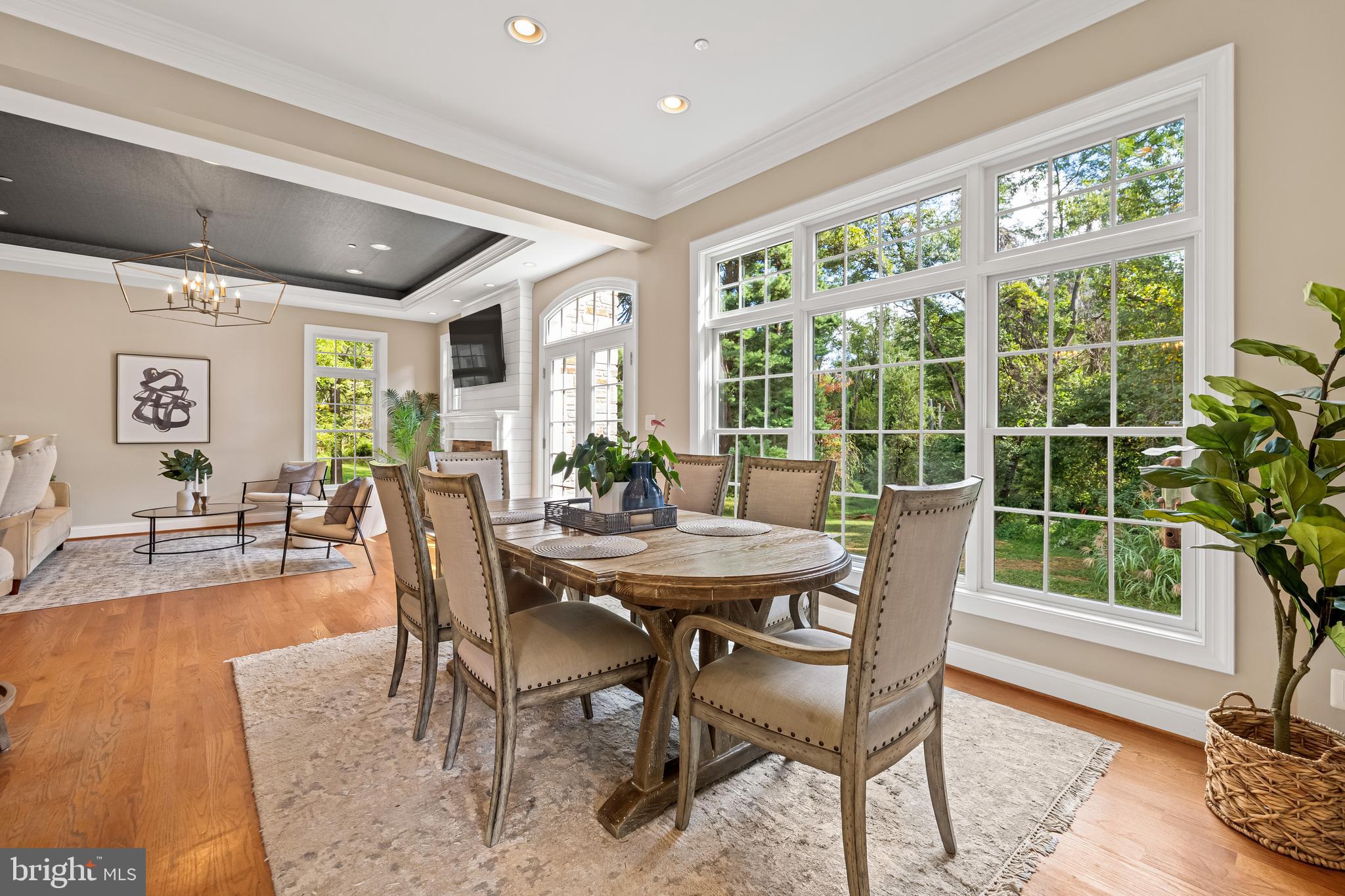 FALLS ROAD CORRIDOR - Residential