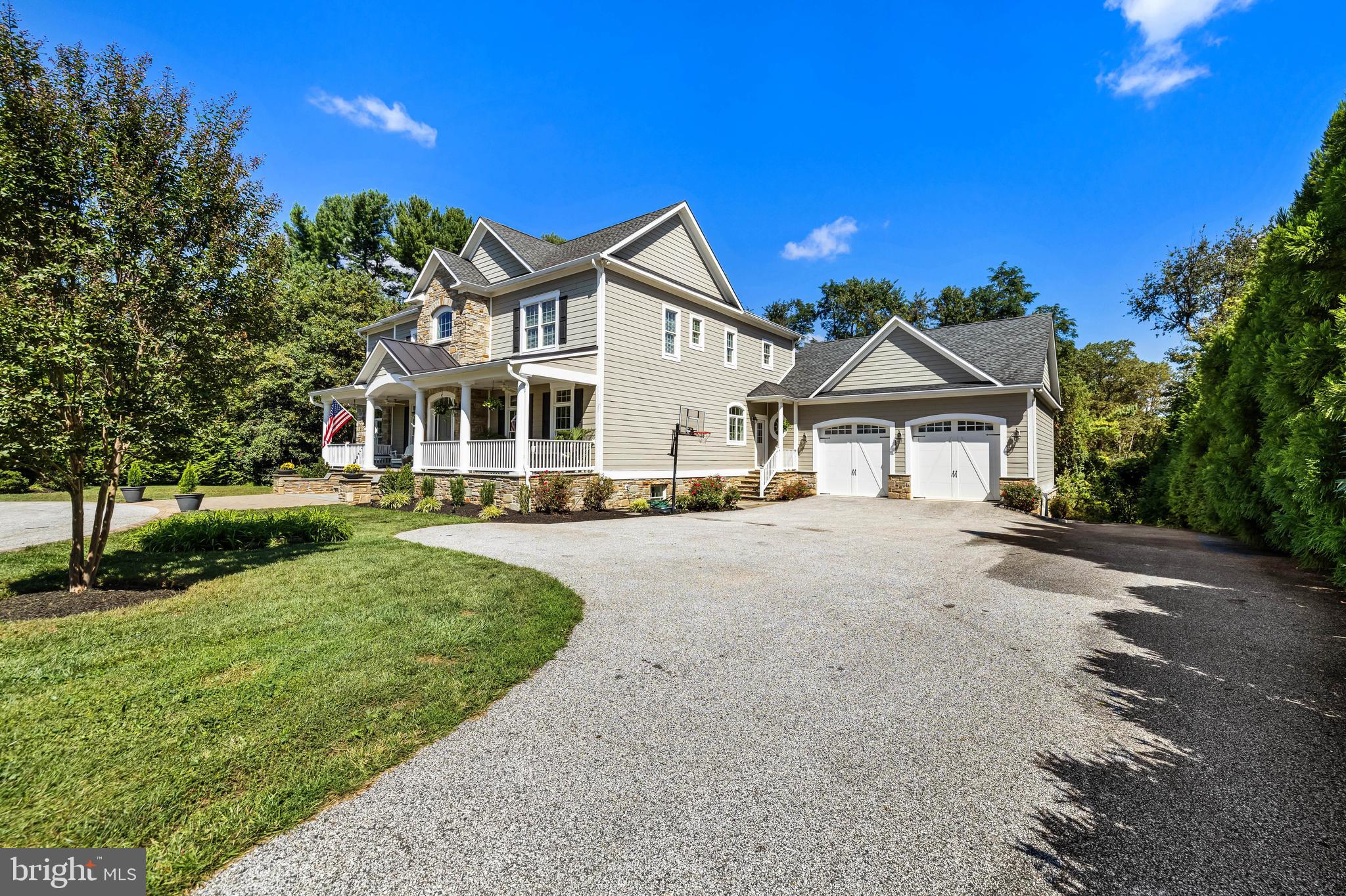 FALLS ROAD CORRIDOR - Residential