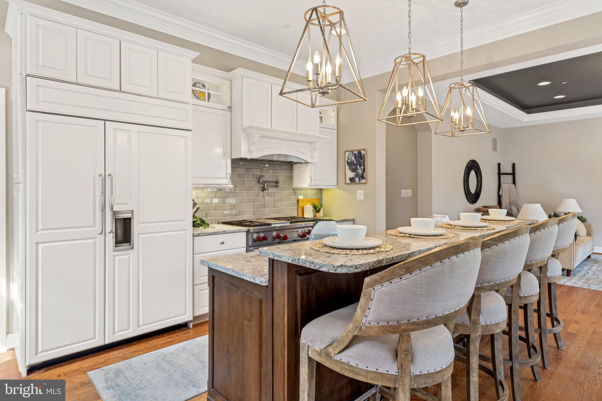 FALLS ROAD CORRIDOR - Residential