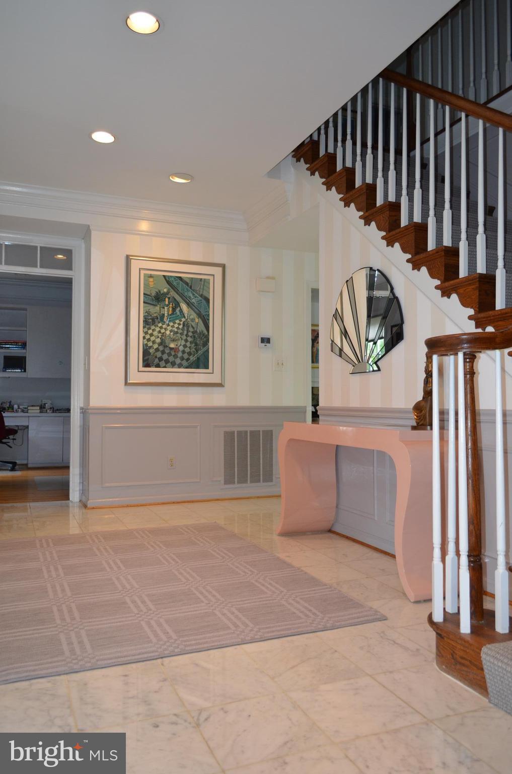 AL MARAH - Residential Lease