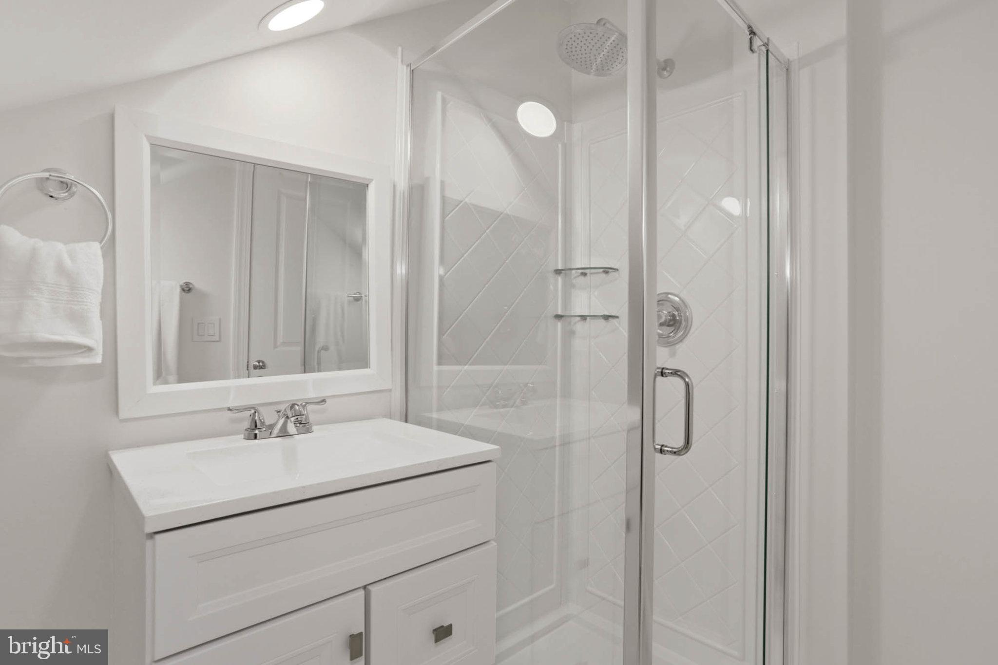 RUXTON - Residential