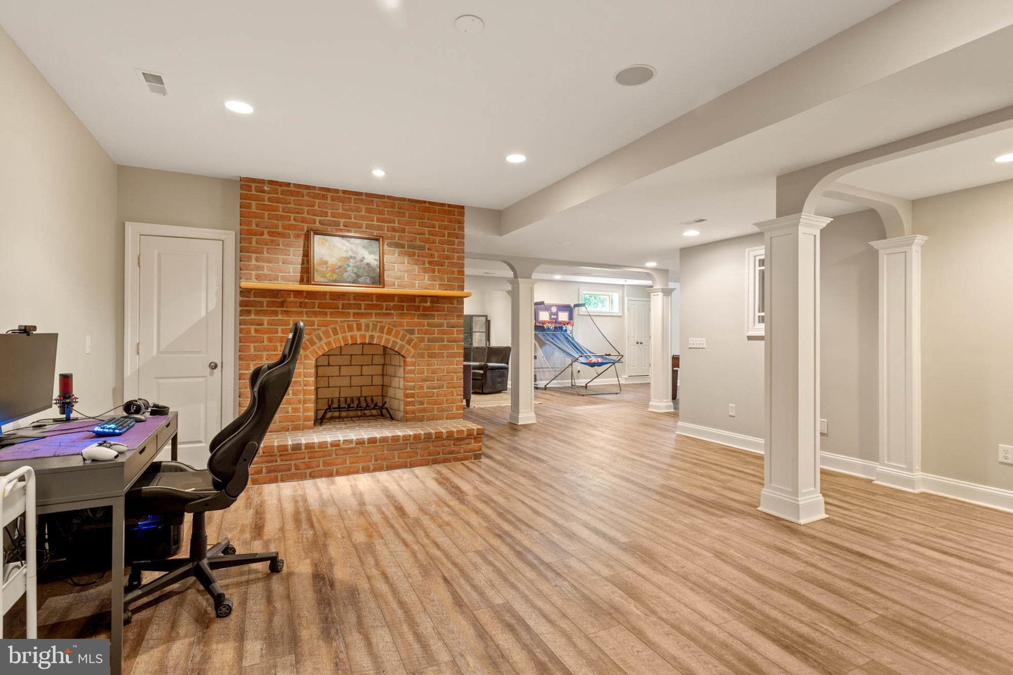 RUXTON - Residential