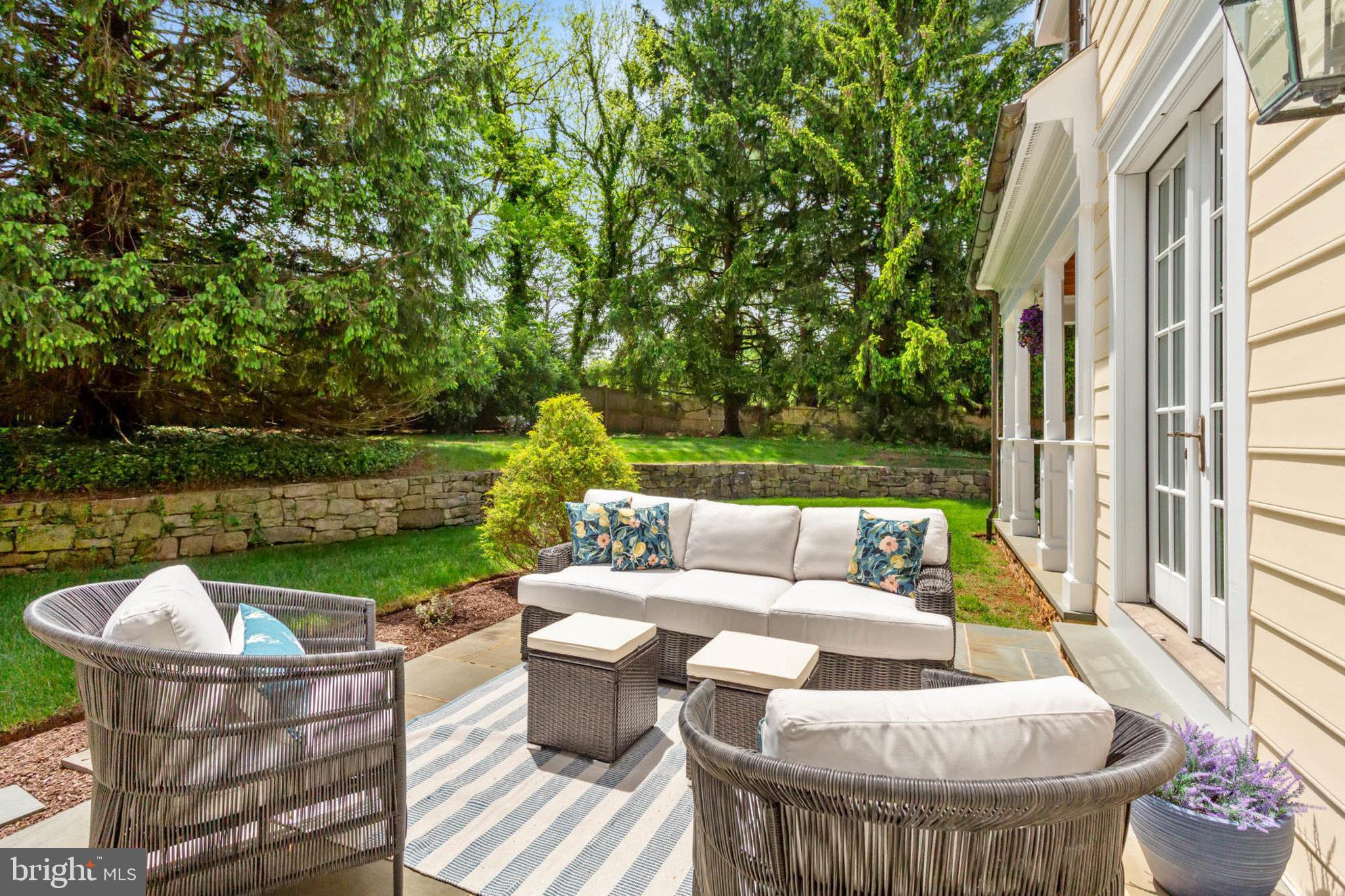 RUXTON - Residential