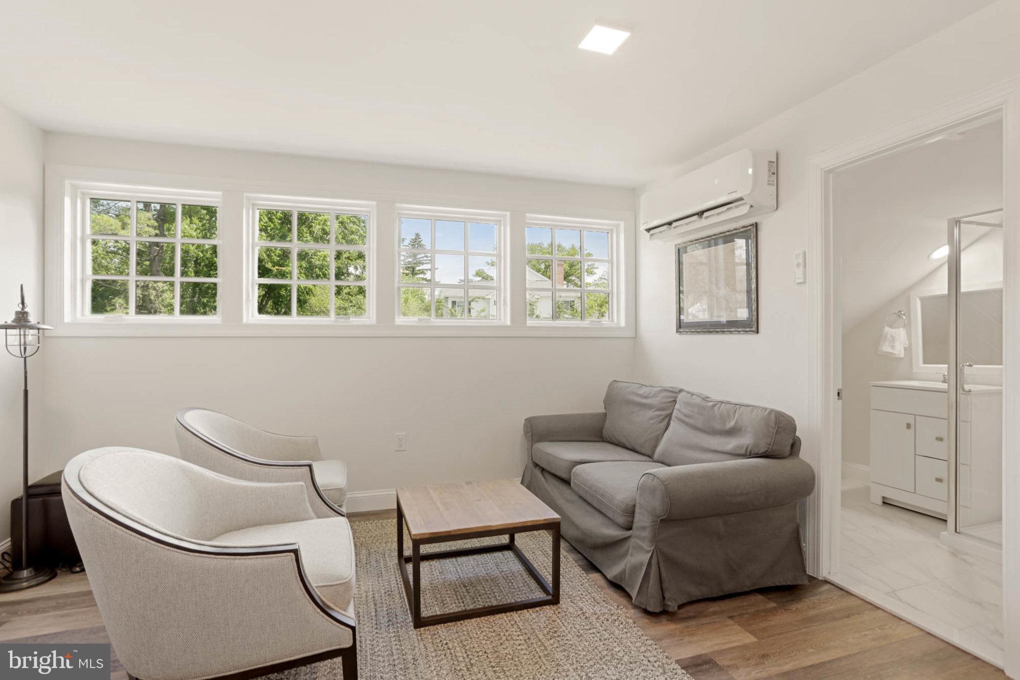 RUXTON - Residential