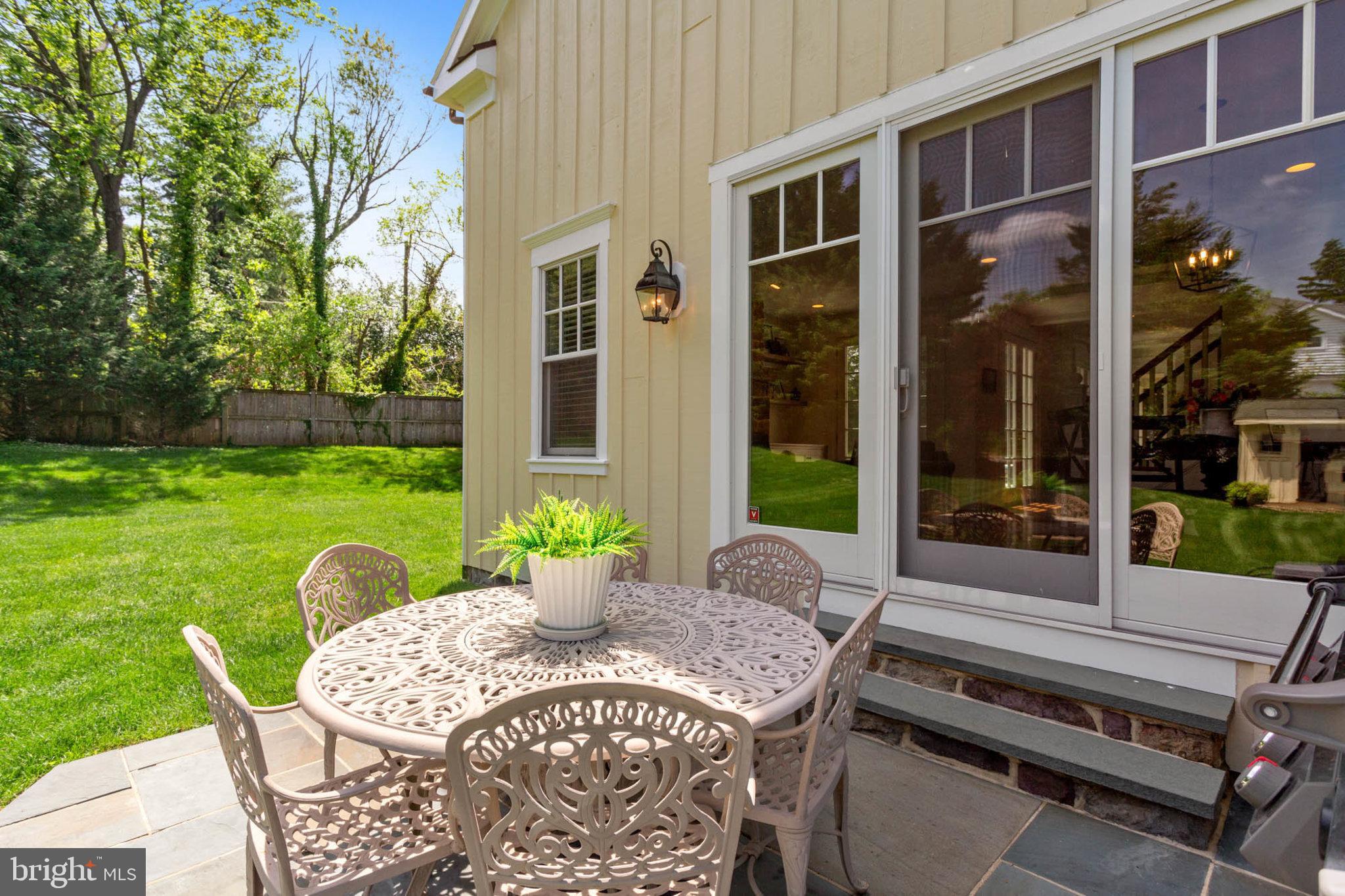 RUXTON - Residential