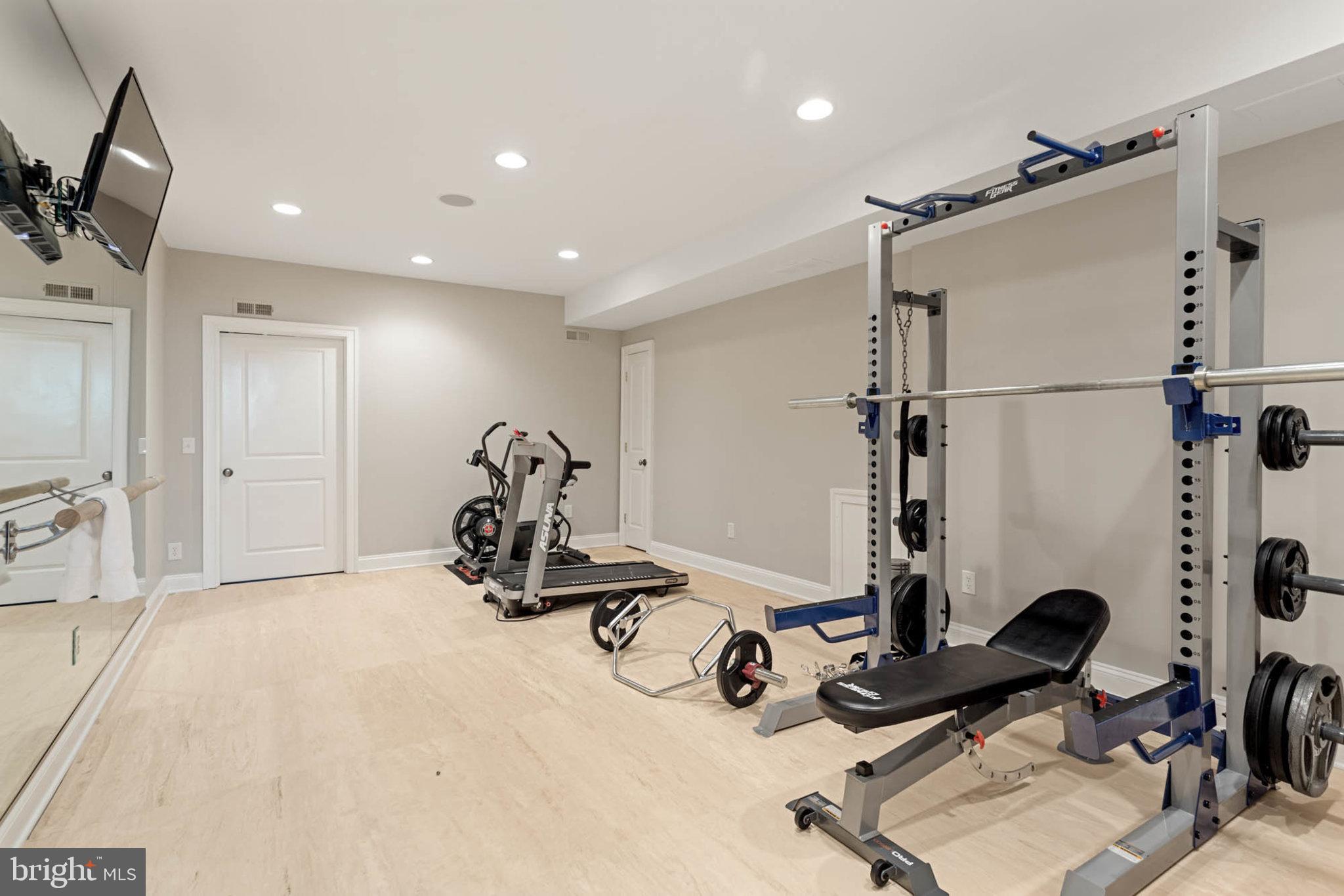 RUXTON - Residential