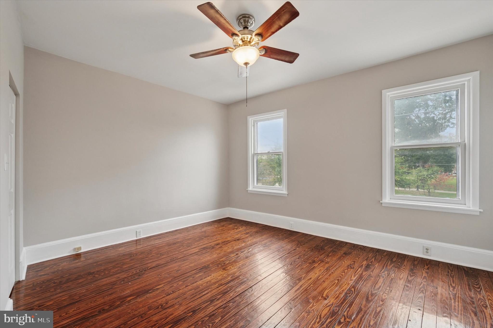 DICKINSON NARROWS - Residential Lease