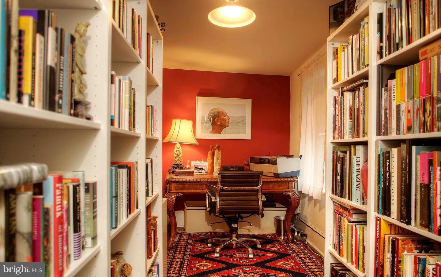 DICKINSON NARROWS - Residential Lease