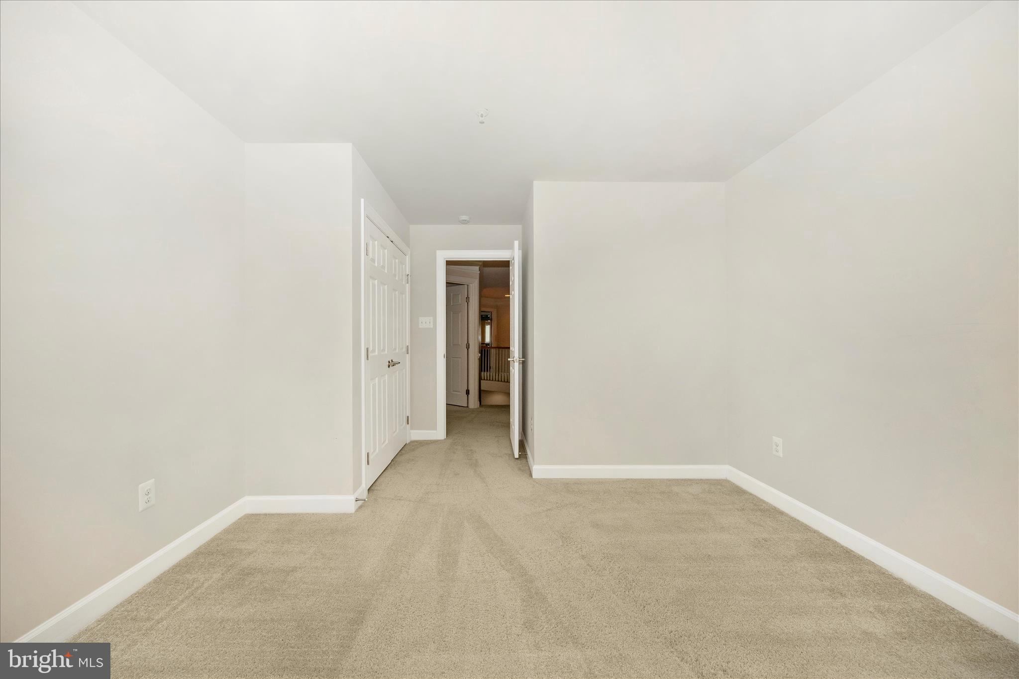 CLOVER RIDGE - Residential