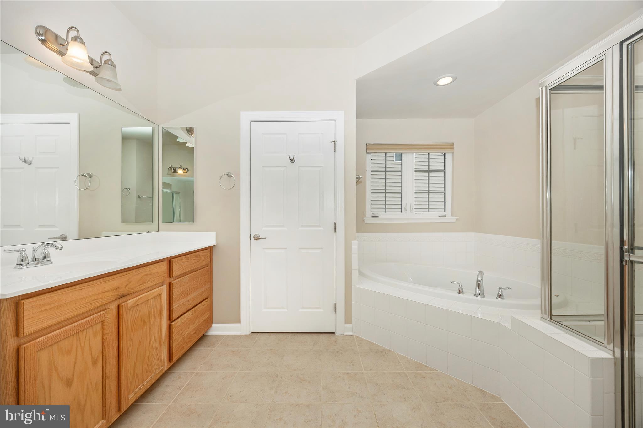 CLOVER RIDGE - Residential