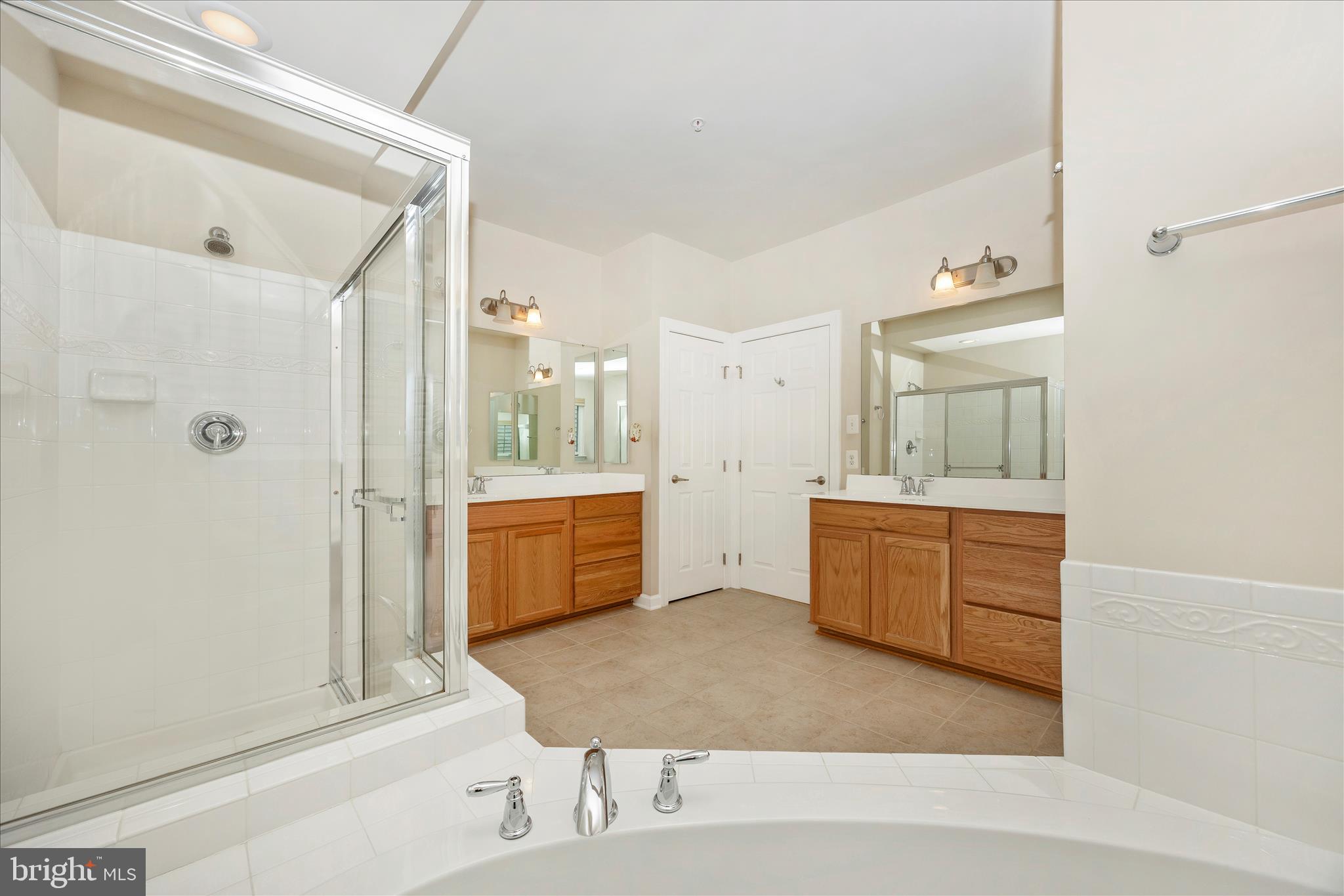 CLOVER RIDGE - Residential