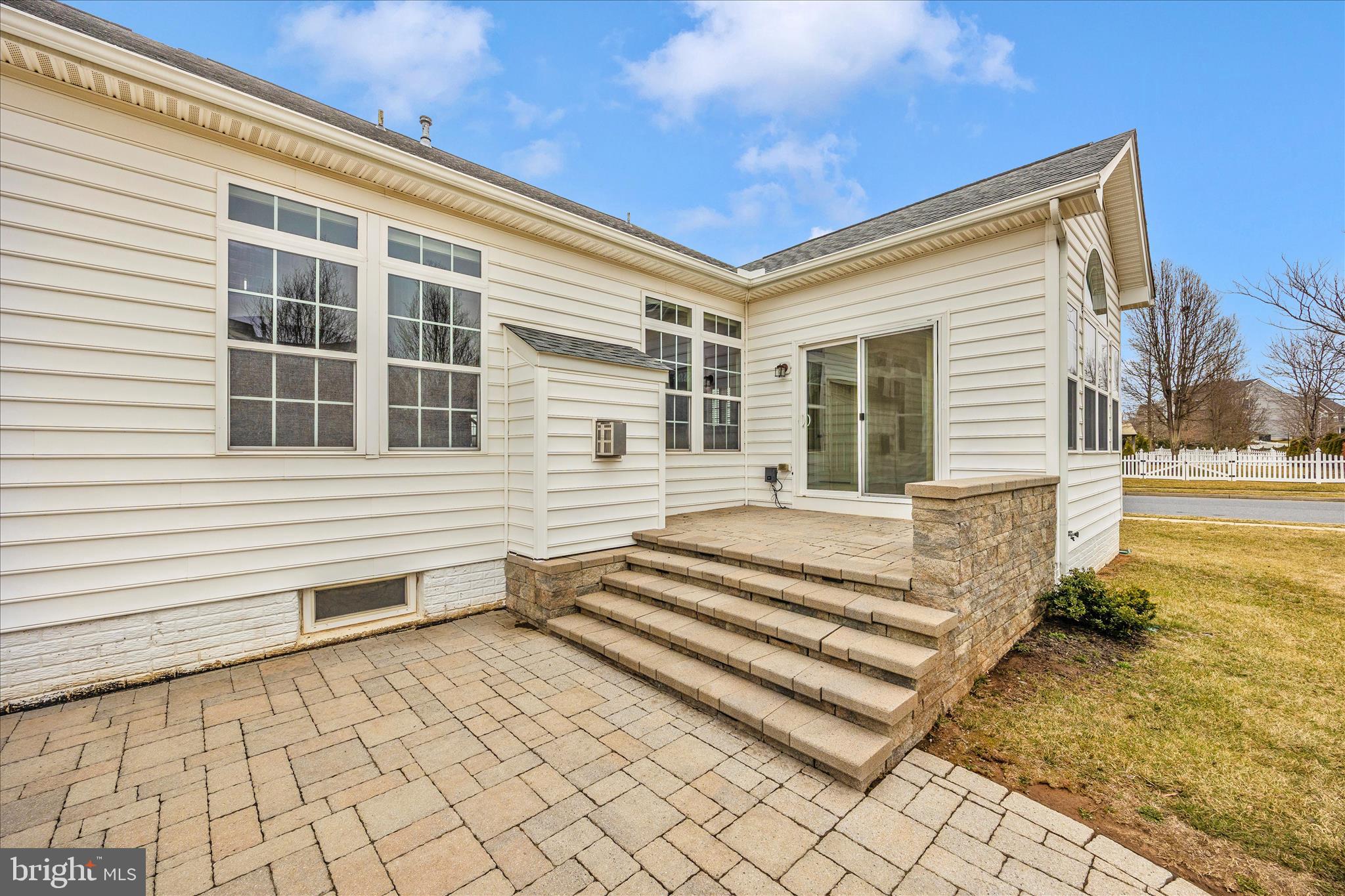 CLOVER RIDGE - Residential