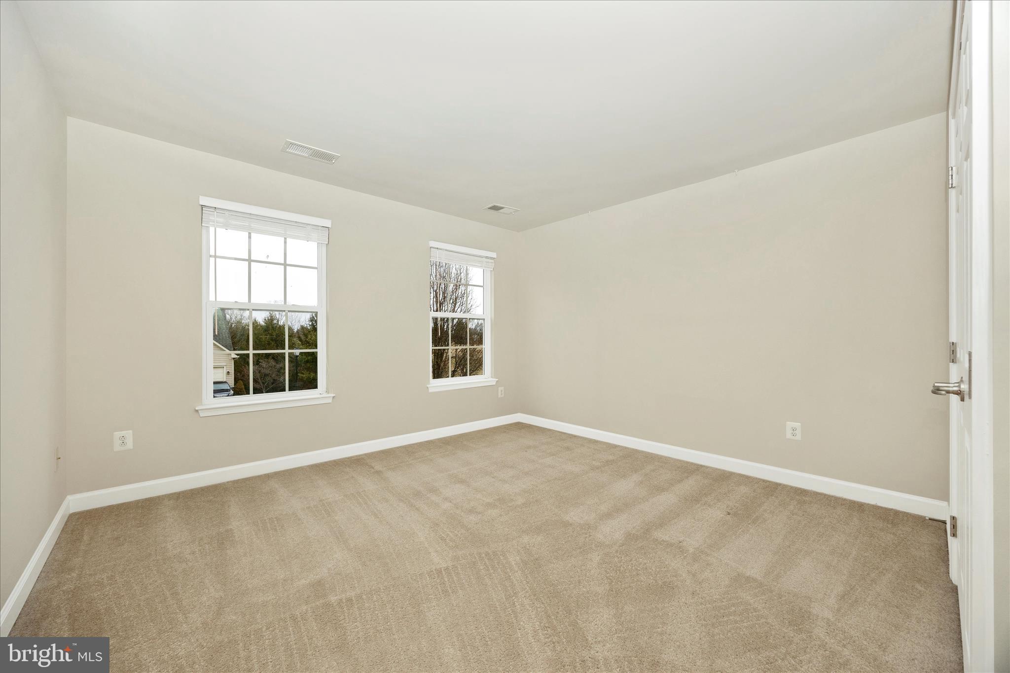 CLOVER RIDGE - Residential