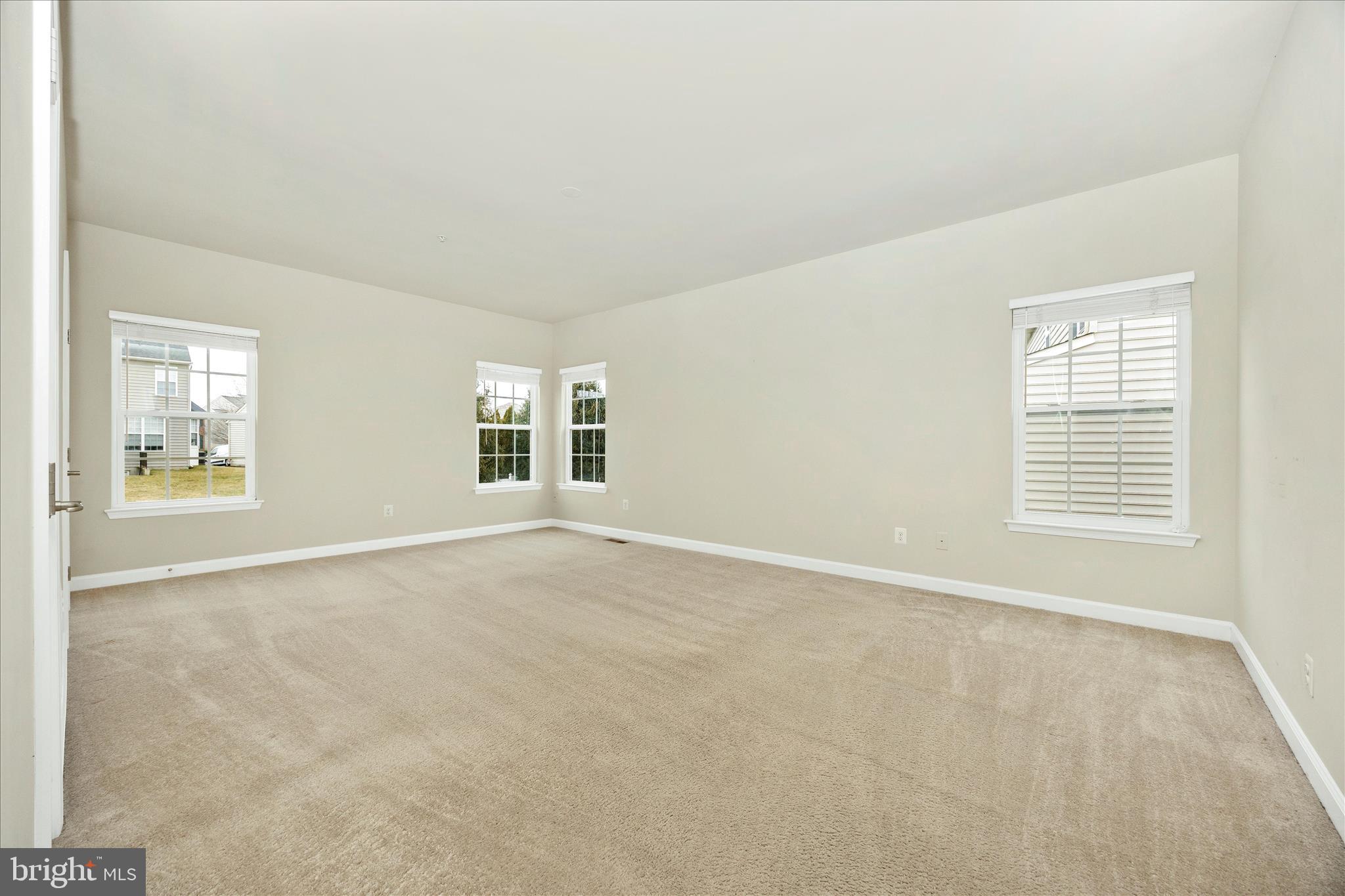 CLOVER RIDGE - Residential