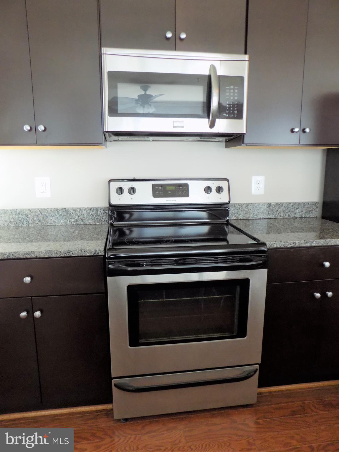 OLD TOWN COMMONS - Residential