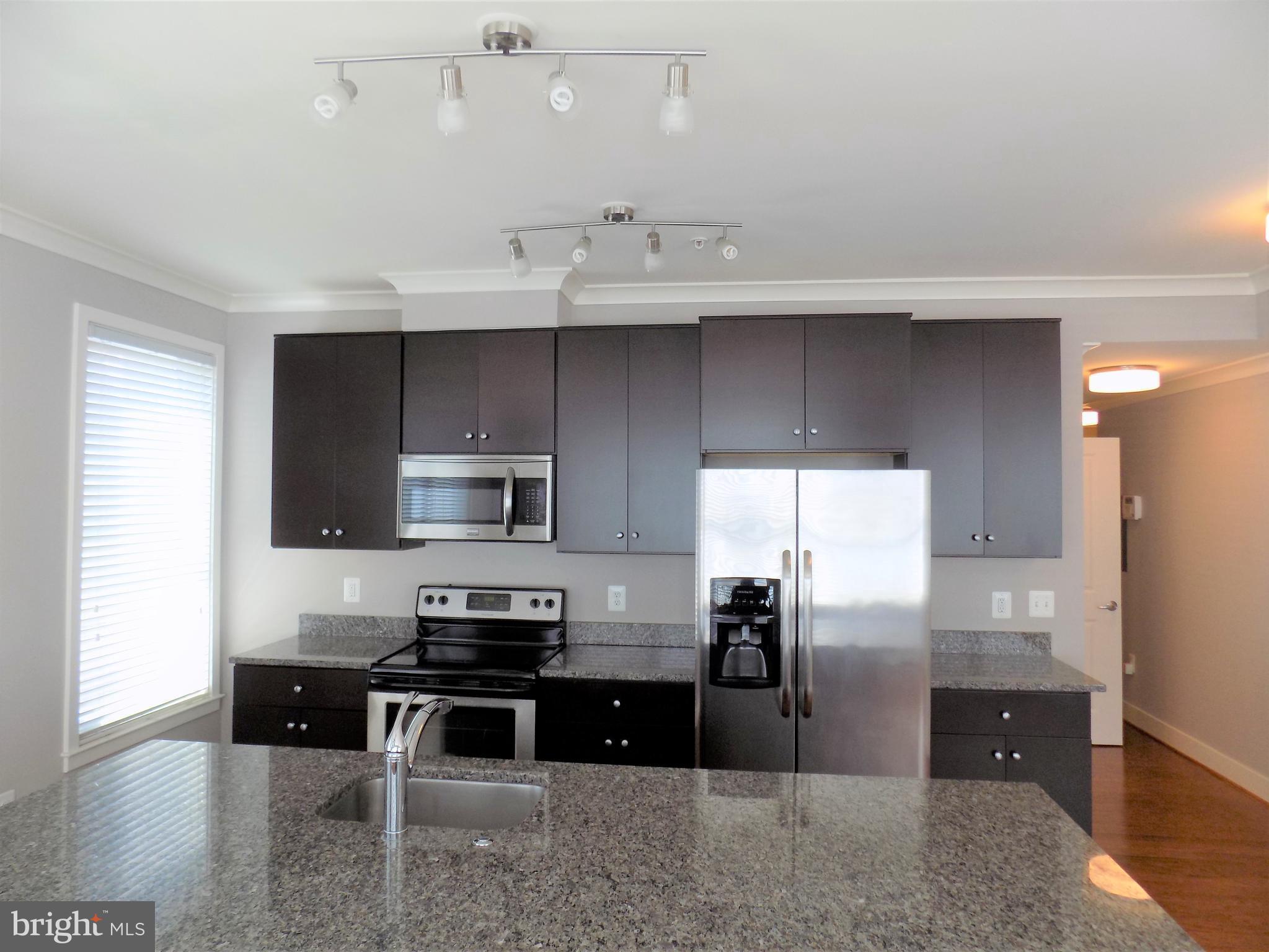 OLD TOWN COMMONS - Residential