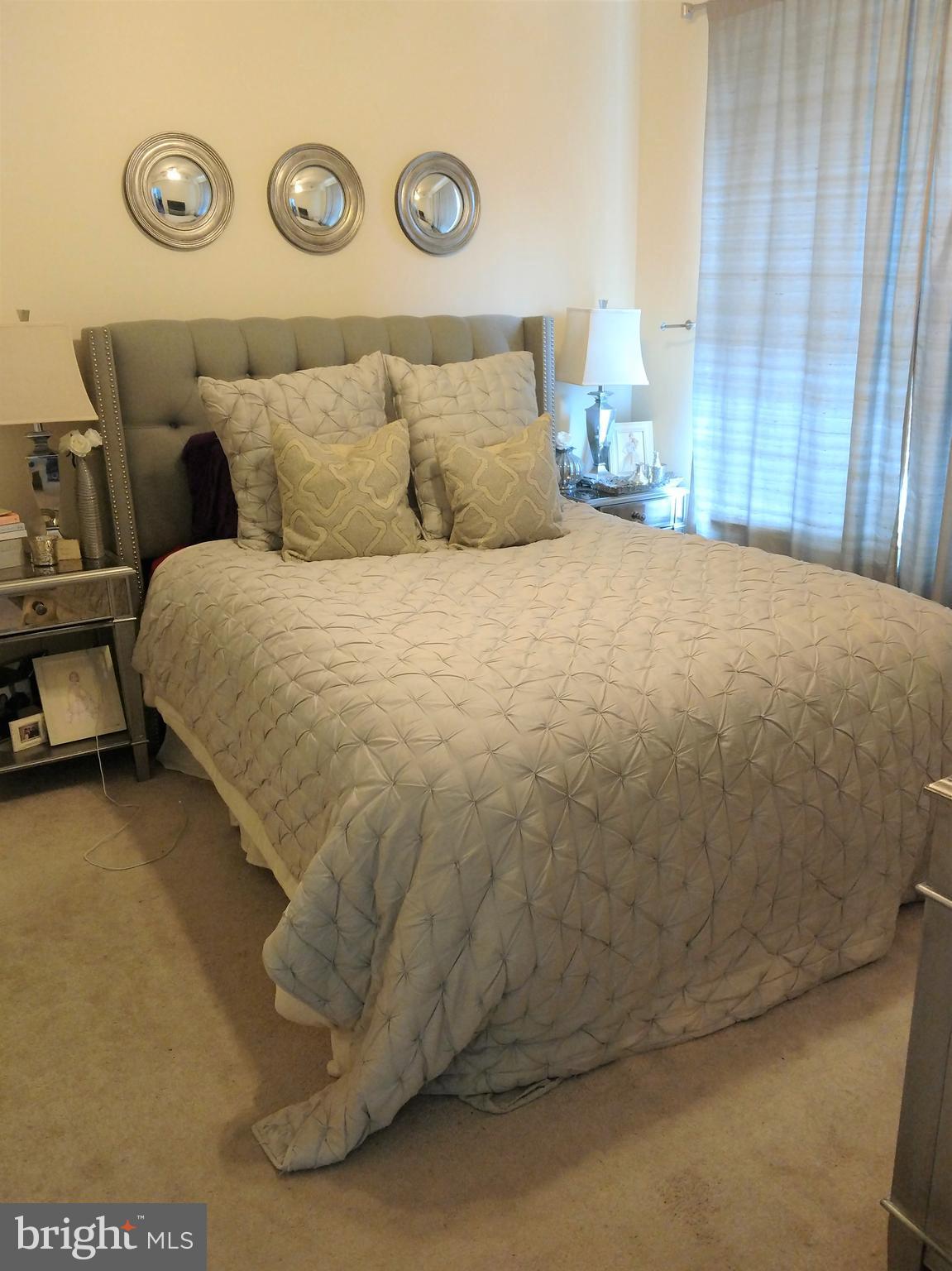 OLD TOWN COMMONS - Residential