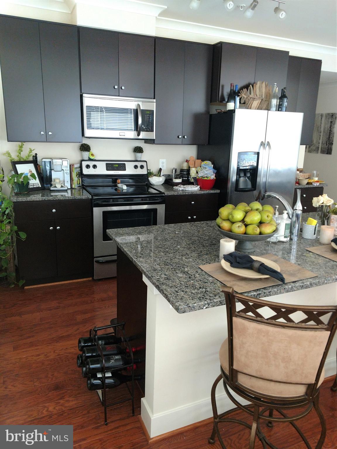 OLD TOWN COMMONS - Residential