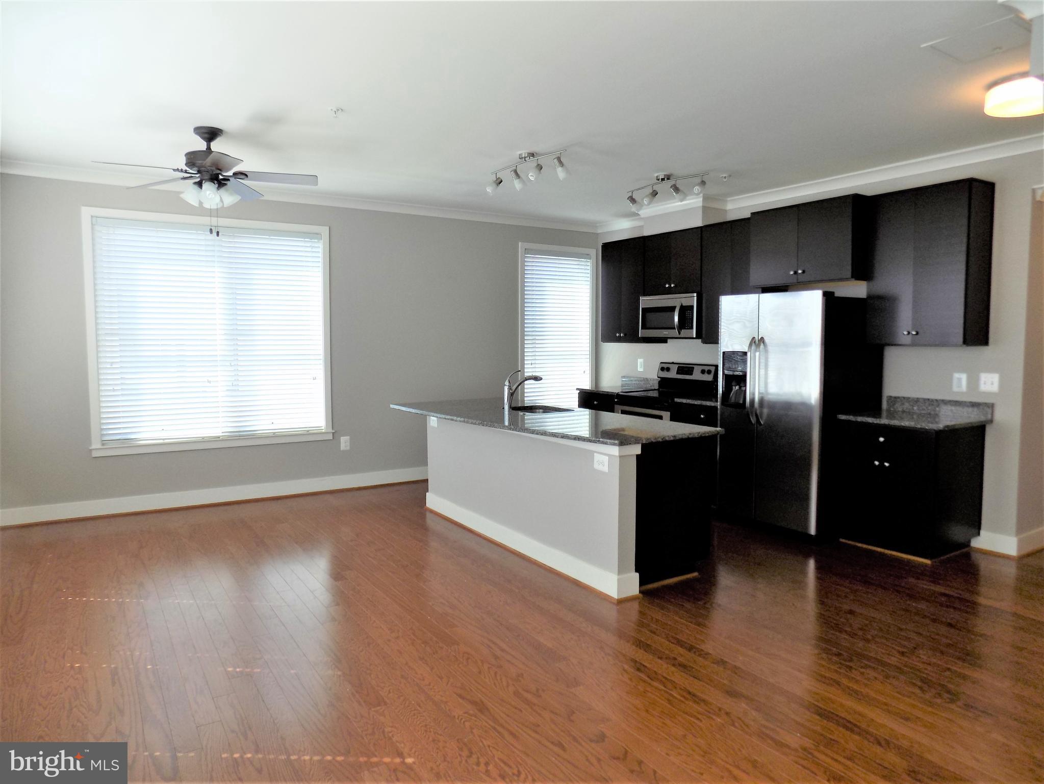 OLD TOWN COMMONS - Residential