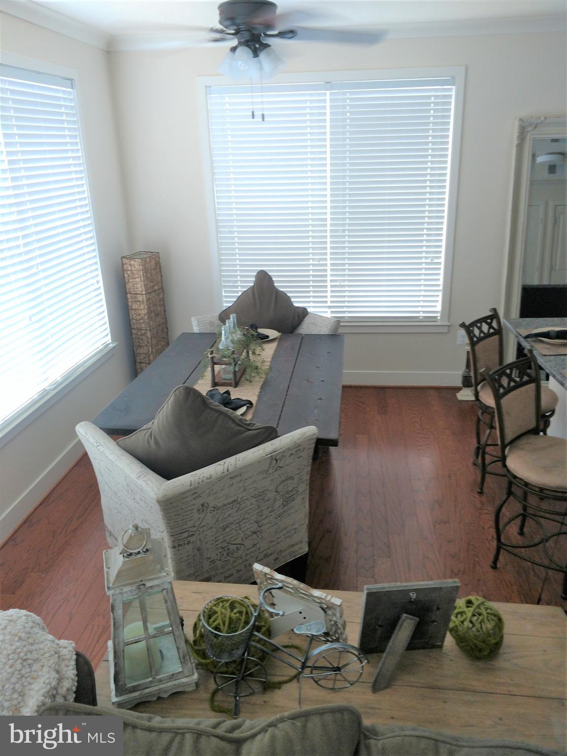 OLD TOWN COMMONS - Residential