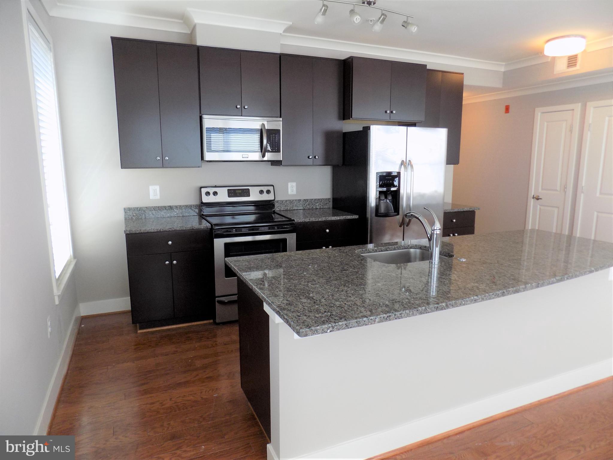 OLD TOWN COMMONS - Residential