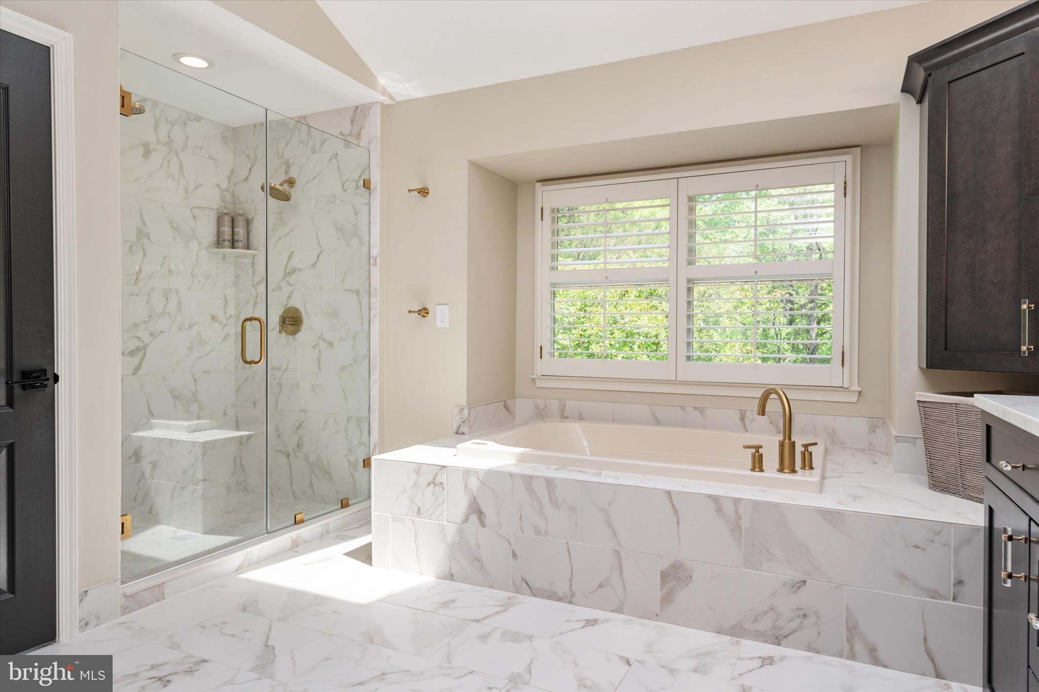 ANNAPOLIS PRESERVE - Residential