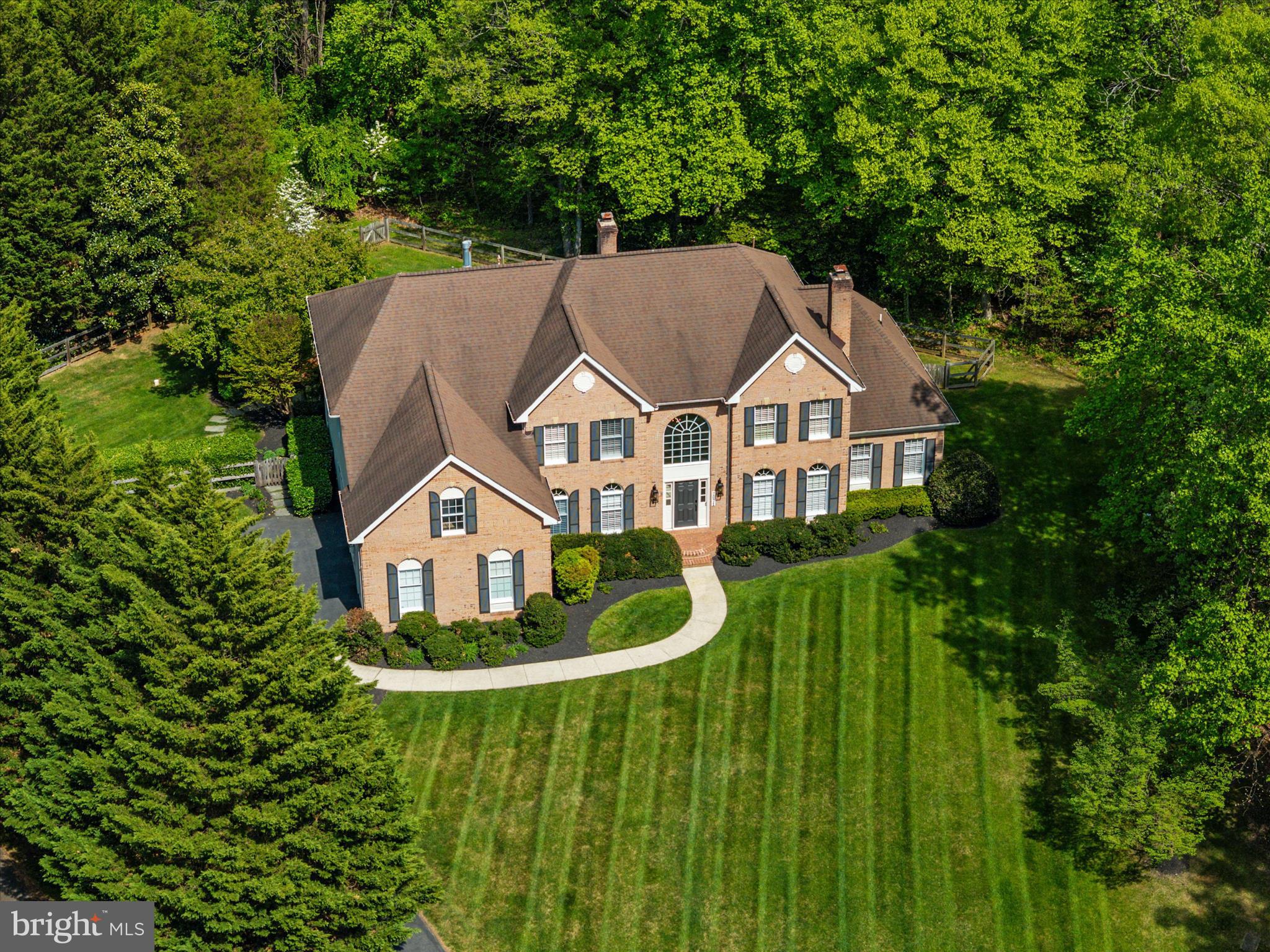 ANNAPOLIS PRESERVE - Residential