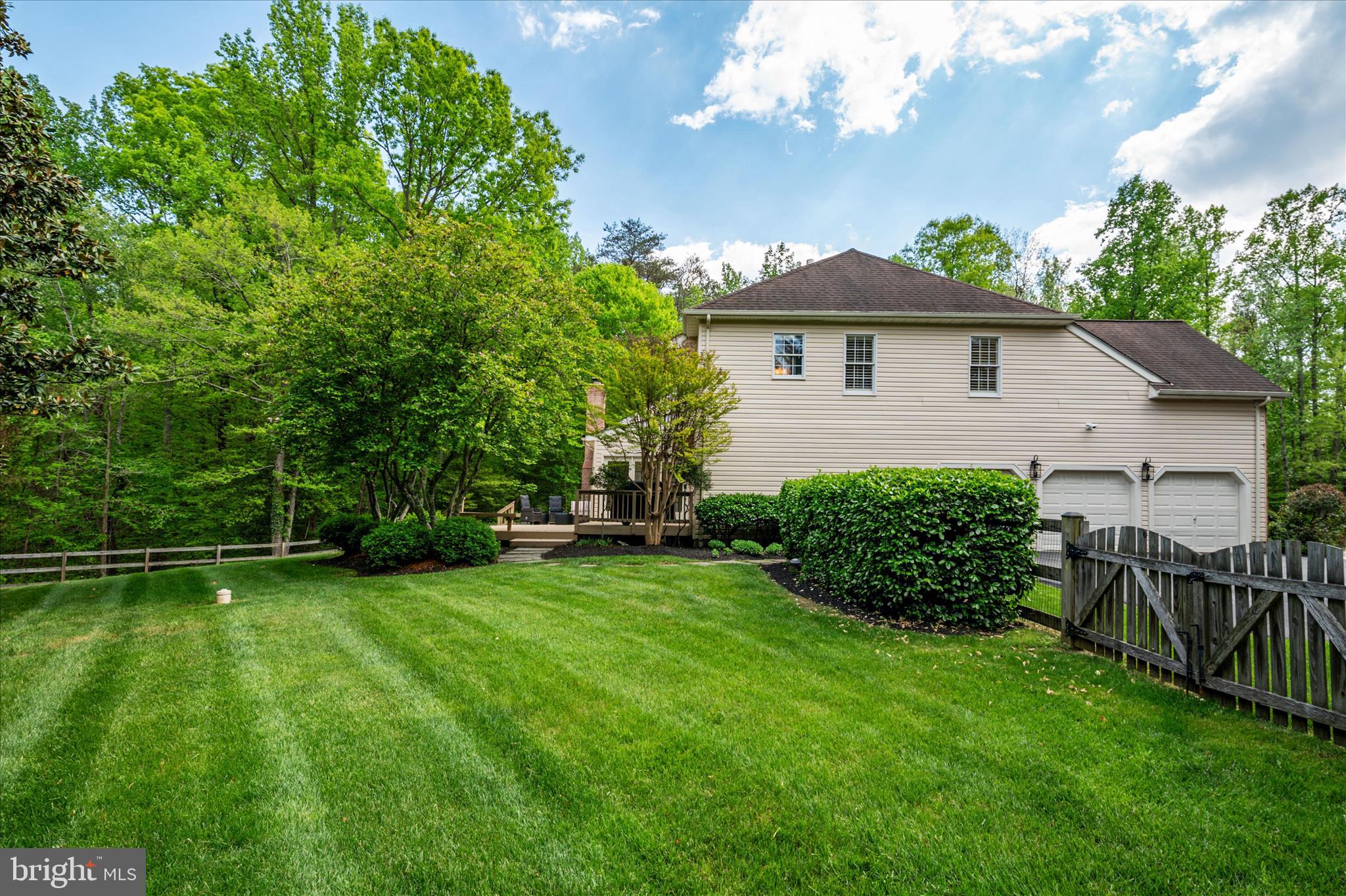 ANNAPOLIS PRESERVE - Residential