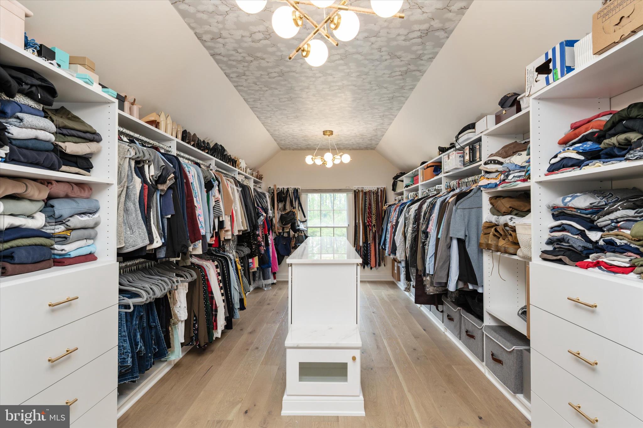 ANNAPOLIS PRESERVE - Residential