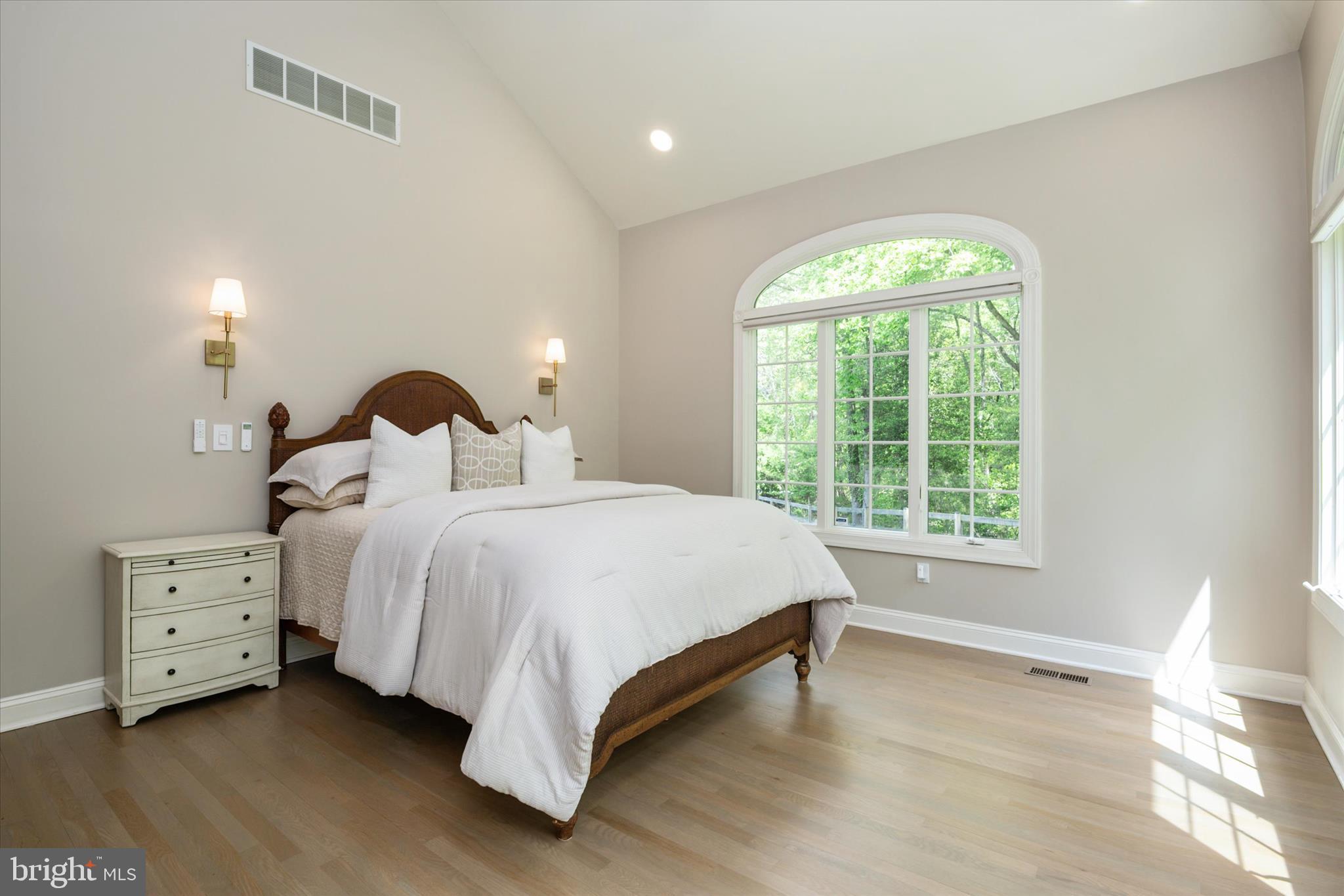 ANNAPOLIS PRESERVE - Residential