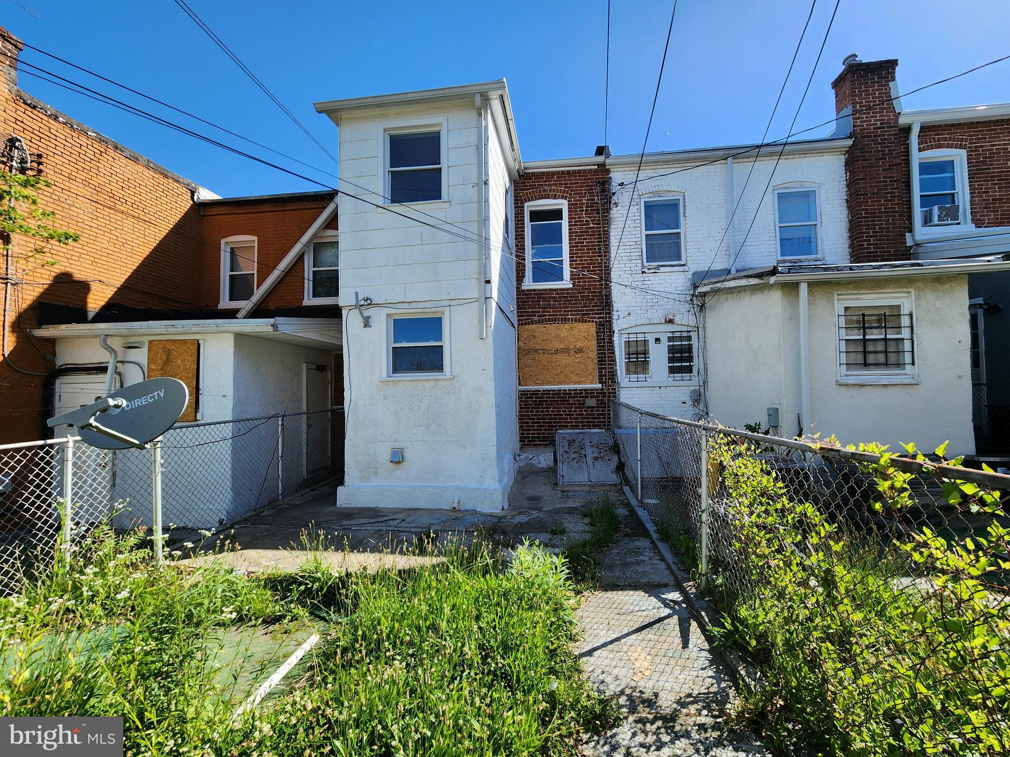 EAST BALTIMORE MIDWAY - Residential