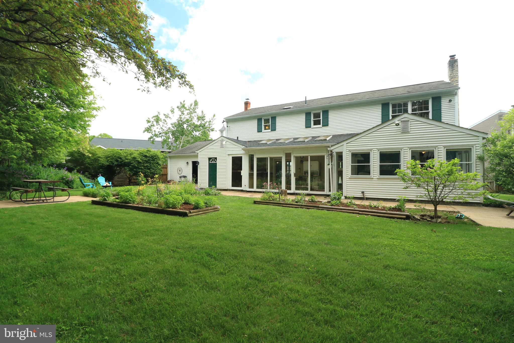 PARK FOREST VILLAGE - Residential