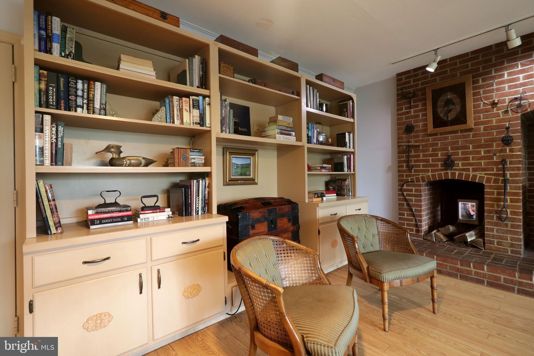 PARK FOREST VILLAGE - Residential