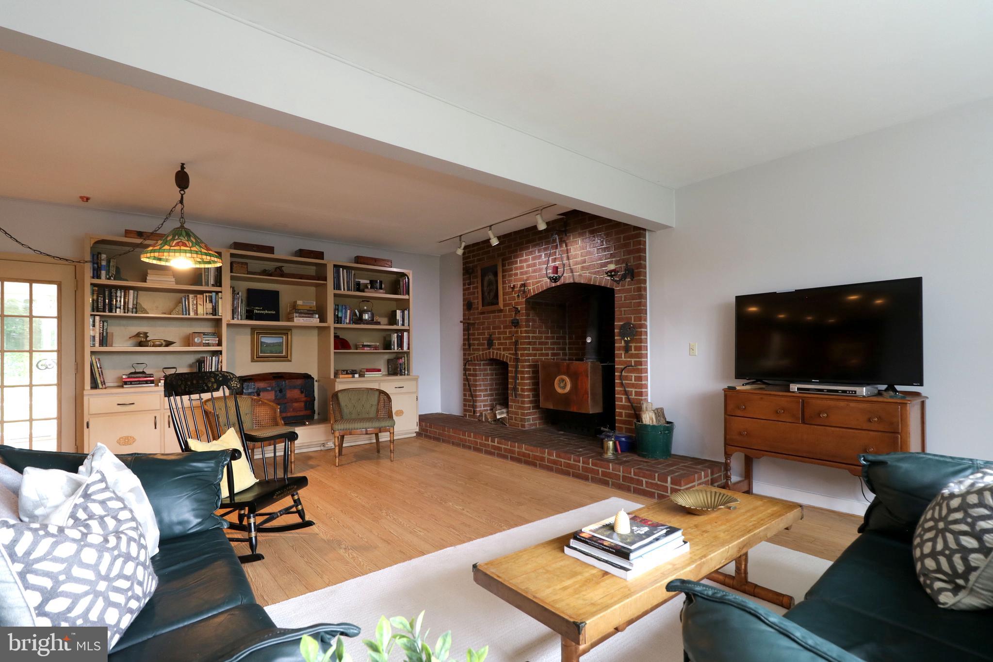 PARK FOREST VILLAGE - Residential