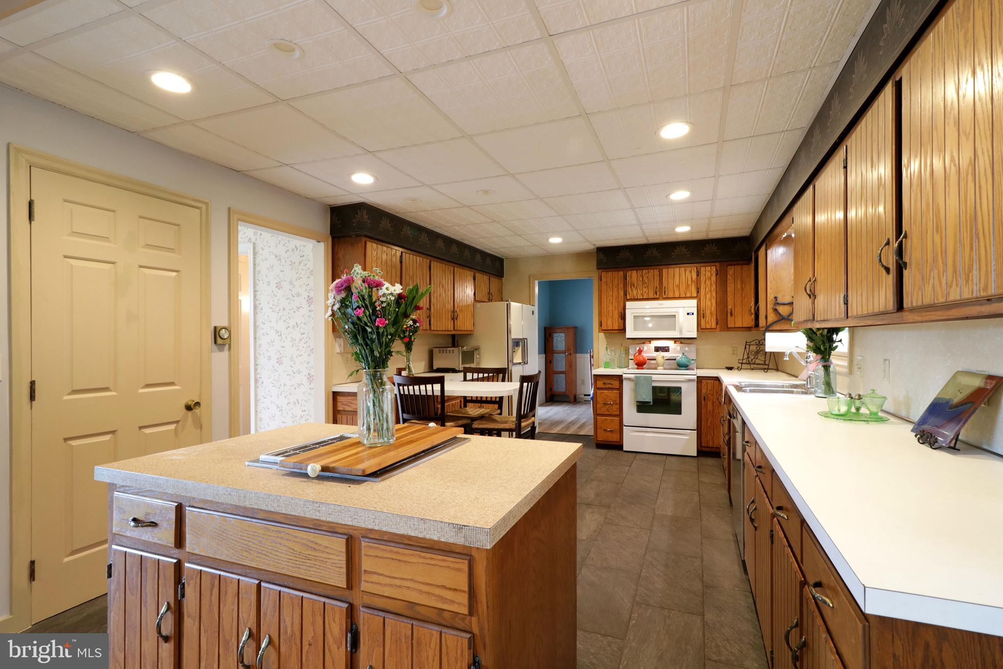 PARK FOREST VILLAGE - Residential