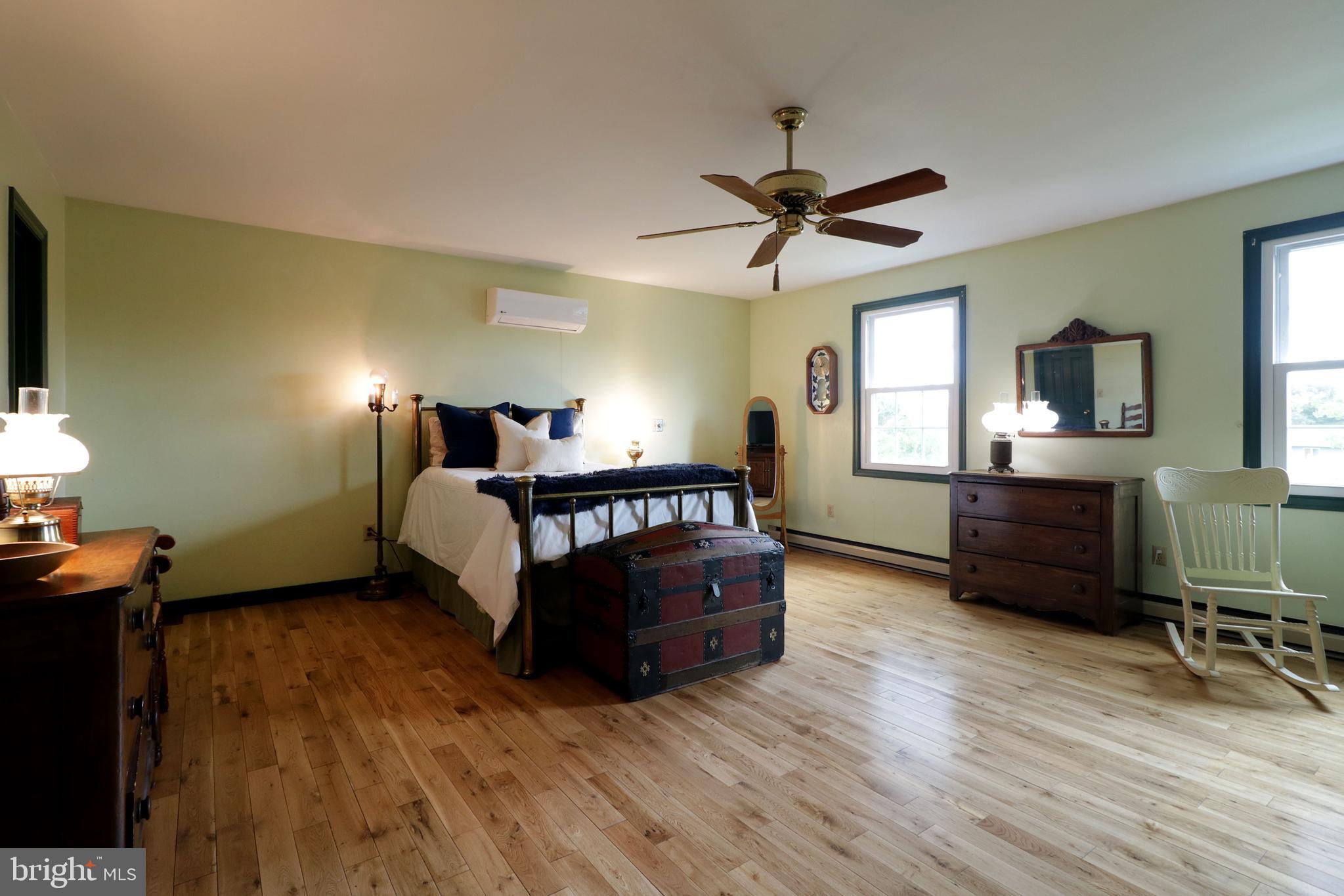 PARK FOREST VILLAGE - Residential