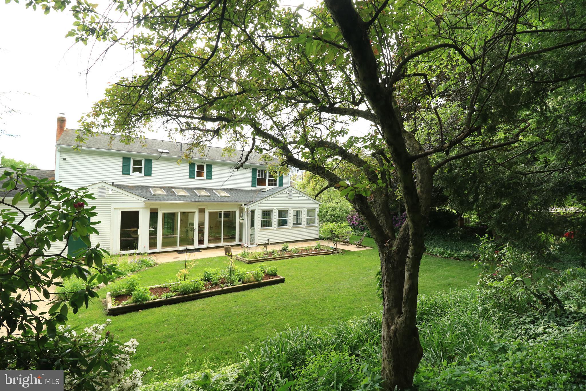 PARK FOREST VILLAGE - Residential