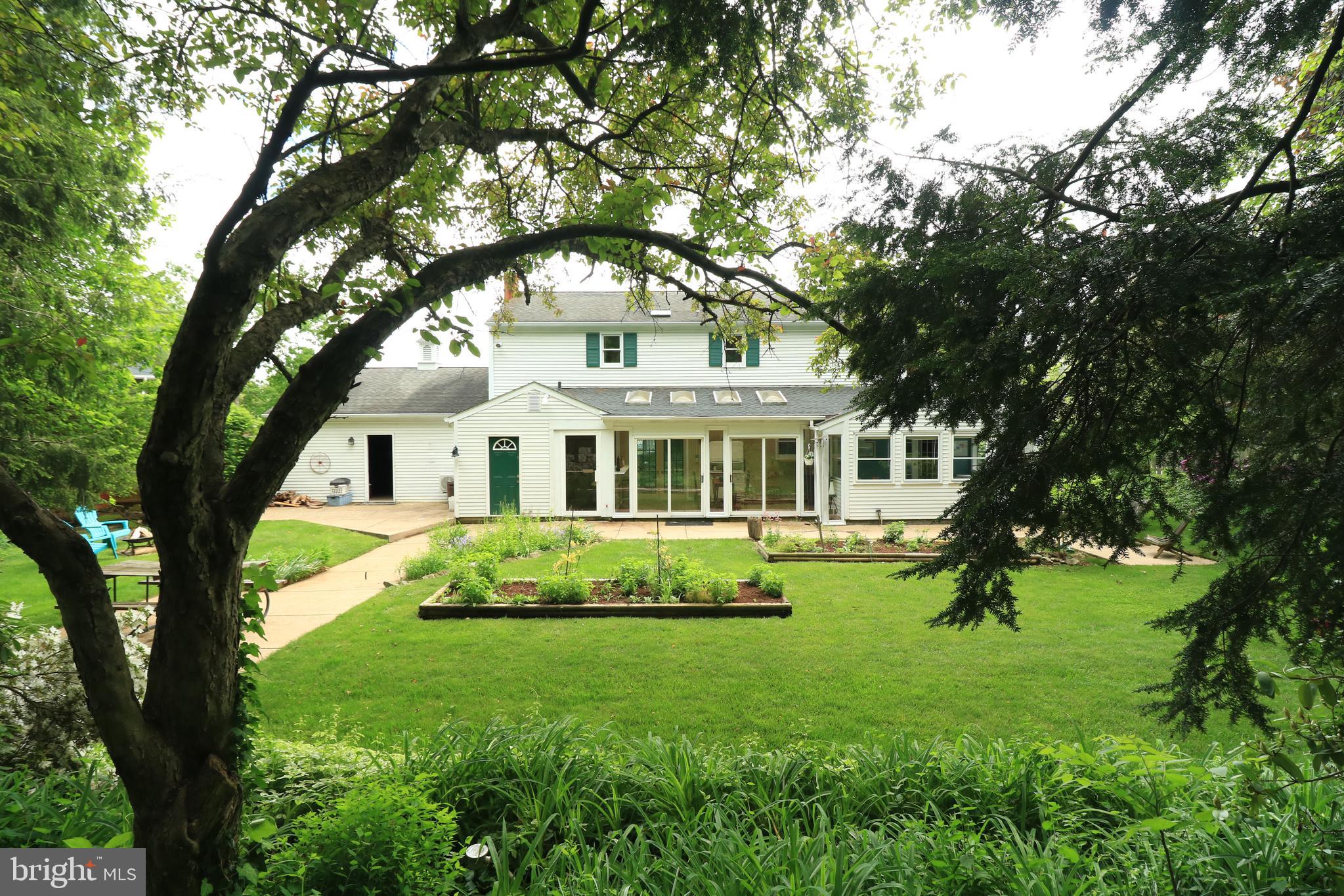 PARK FOREST VILLAGE - Residential